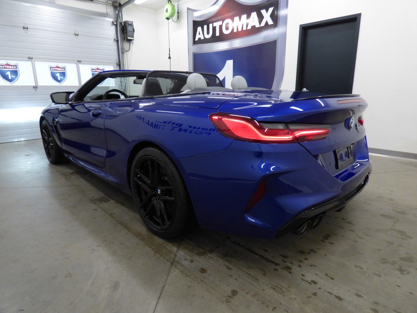 Bmw M8 Convertible 2020 - Image 2