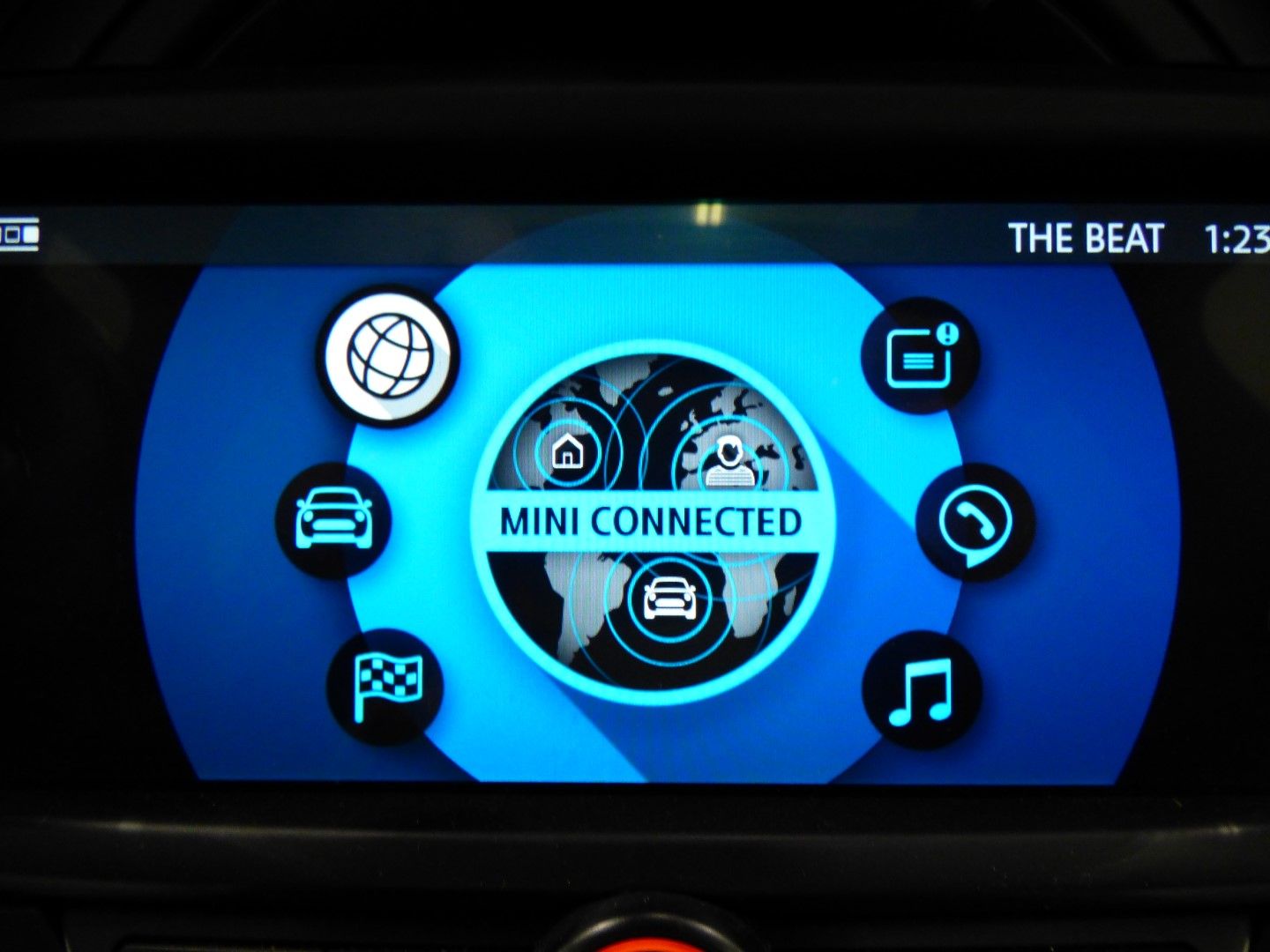 Mini Countryman 2019 - Image 13