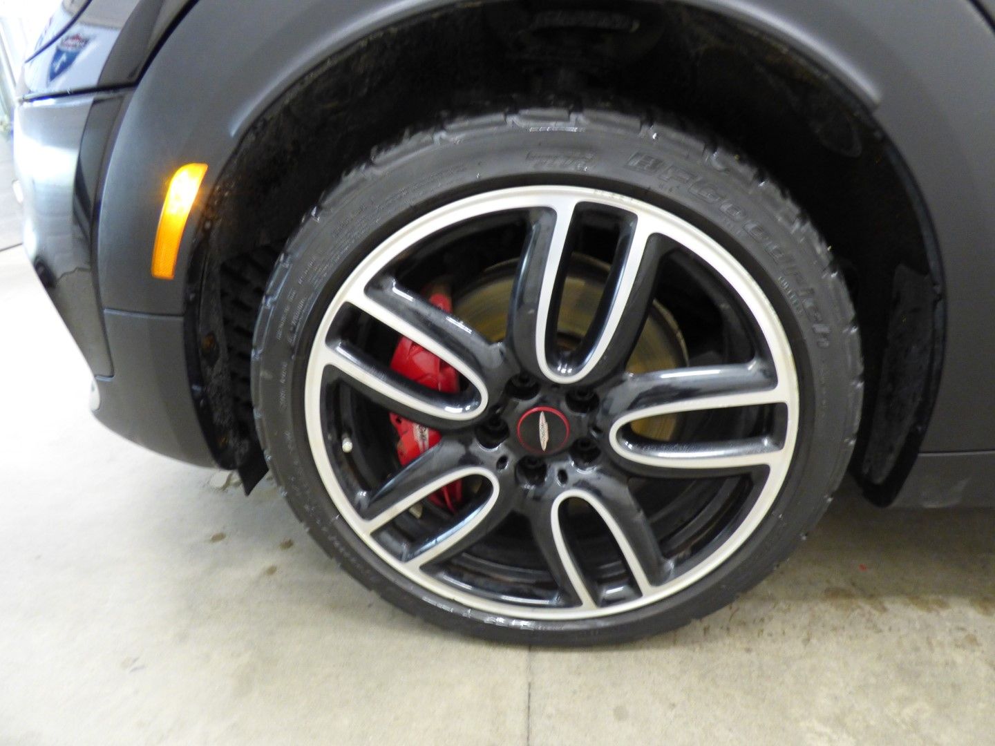 Mini Countryman 2019 - Image 35