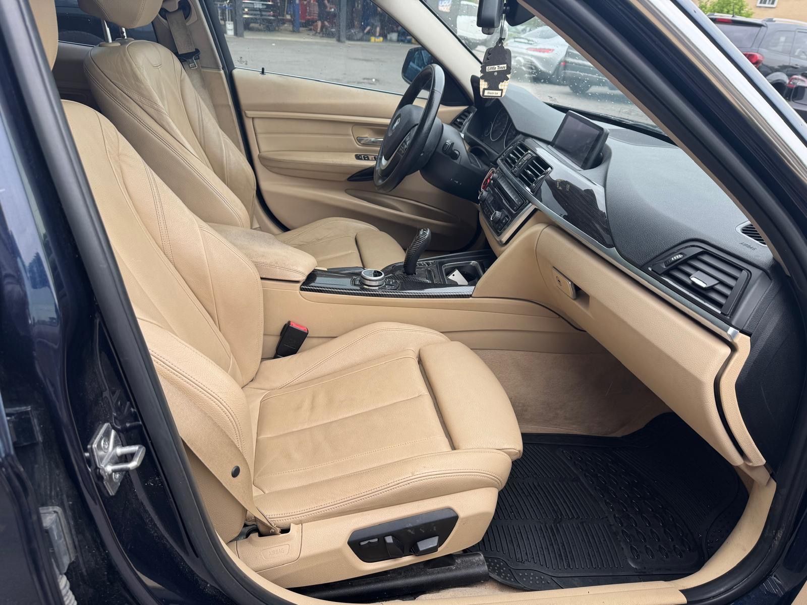 Bmw 3-Series 2013 - Image 9