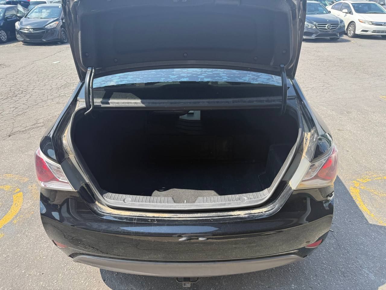 Hyundai Sonata Hybrid 2013 - Image 7