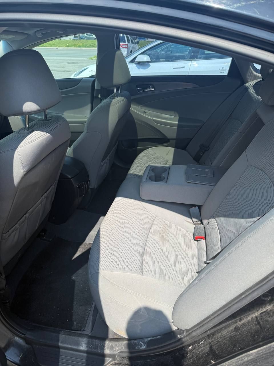 Hyundai Sonata Hybrid 2013 - Image 8