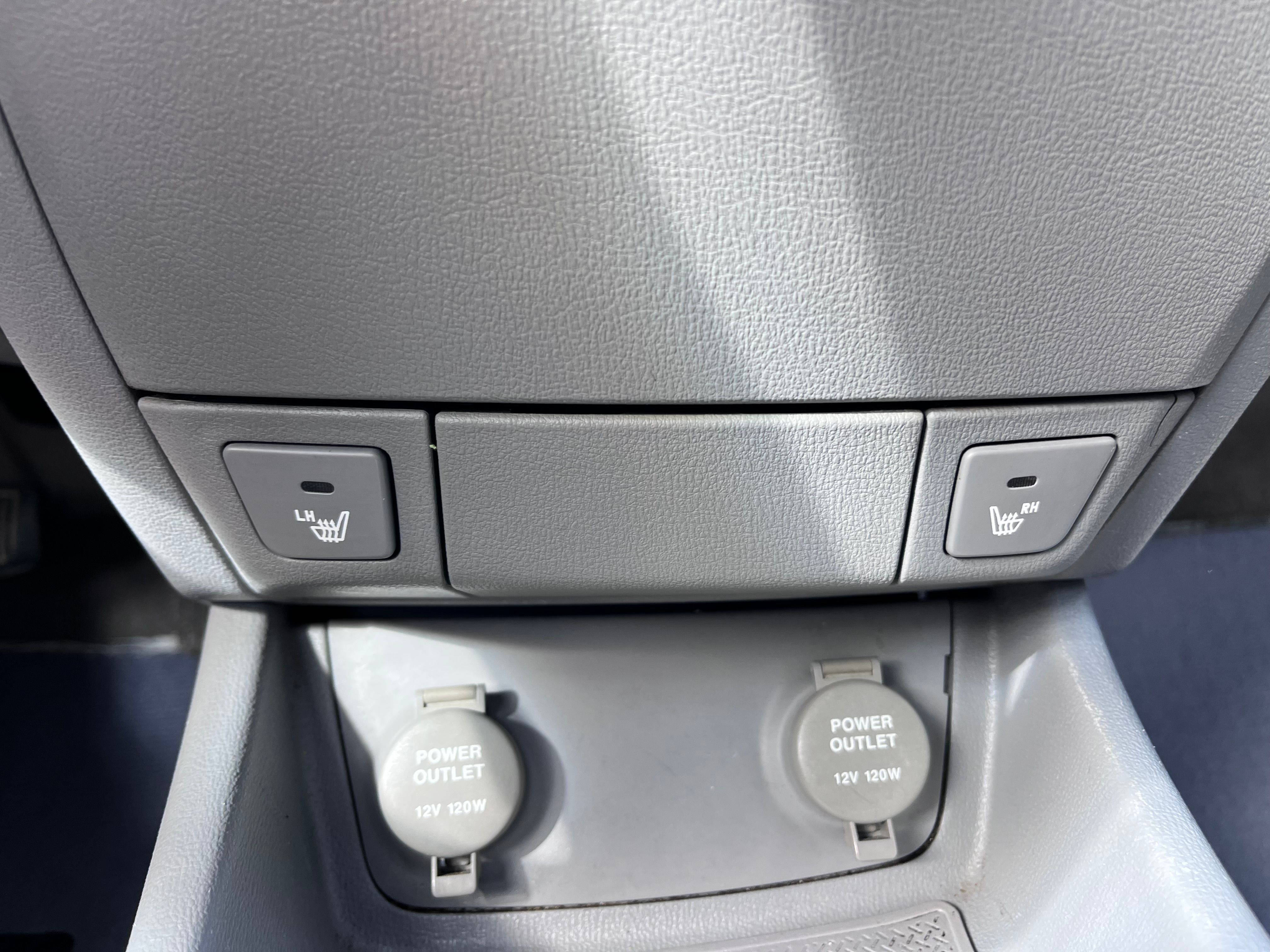Hyundai Elantra 2007 - Image 10
