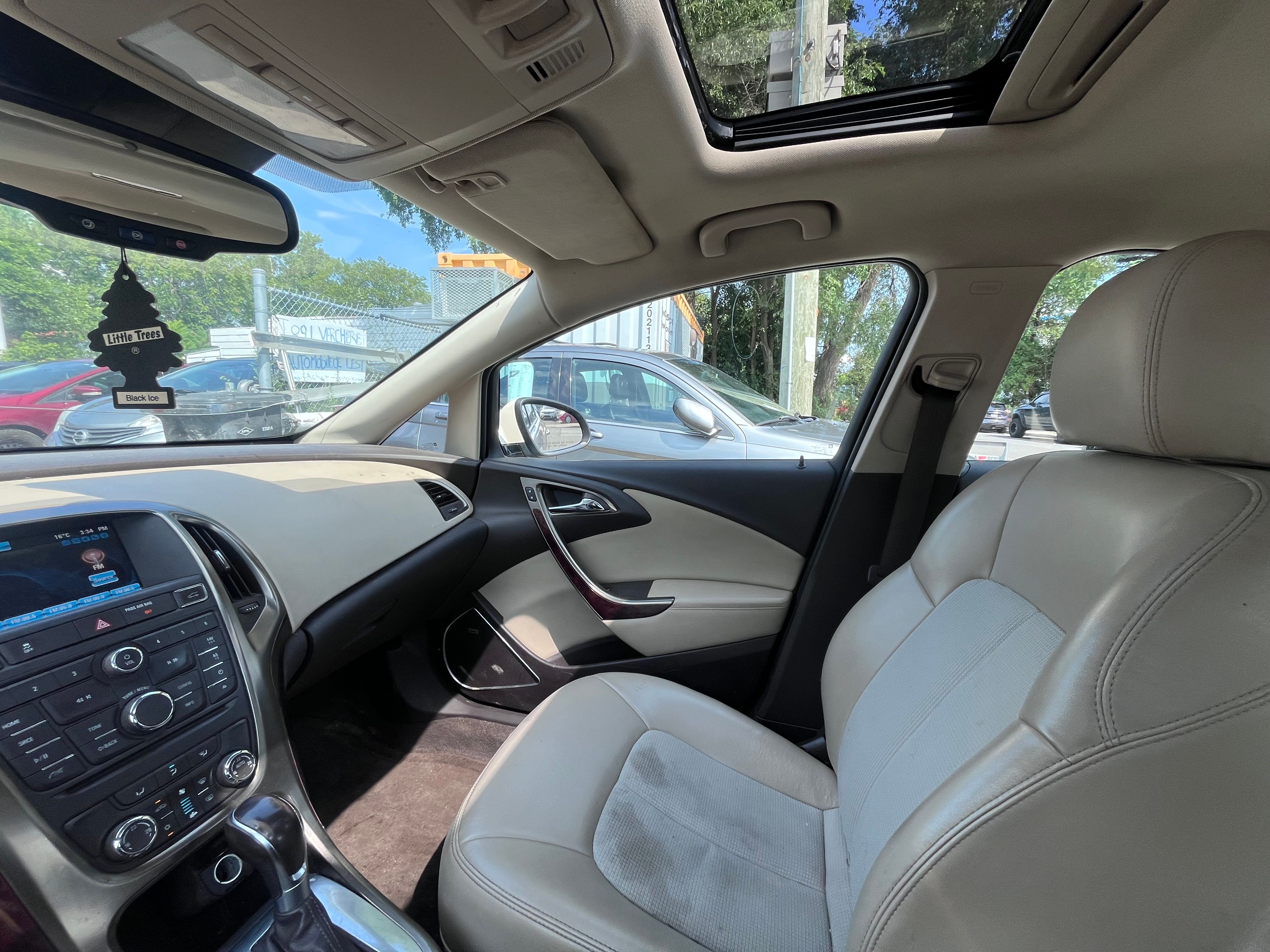 Buick Verano 2013 - Image 8