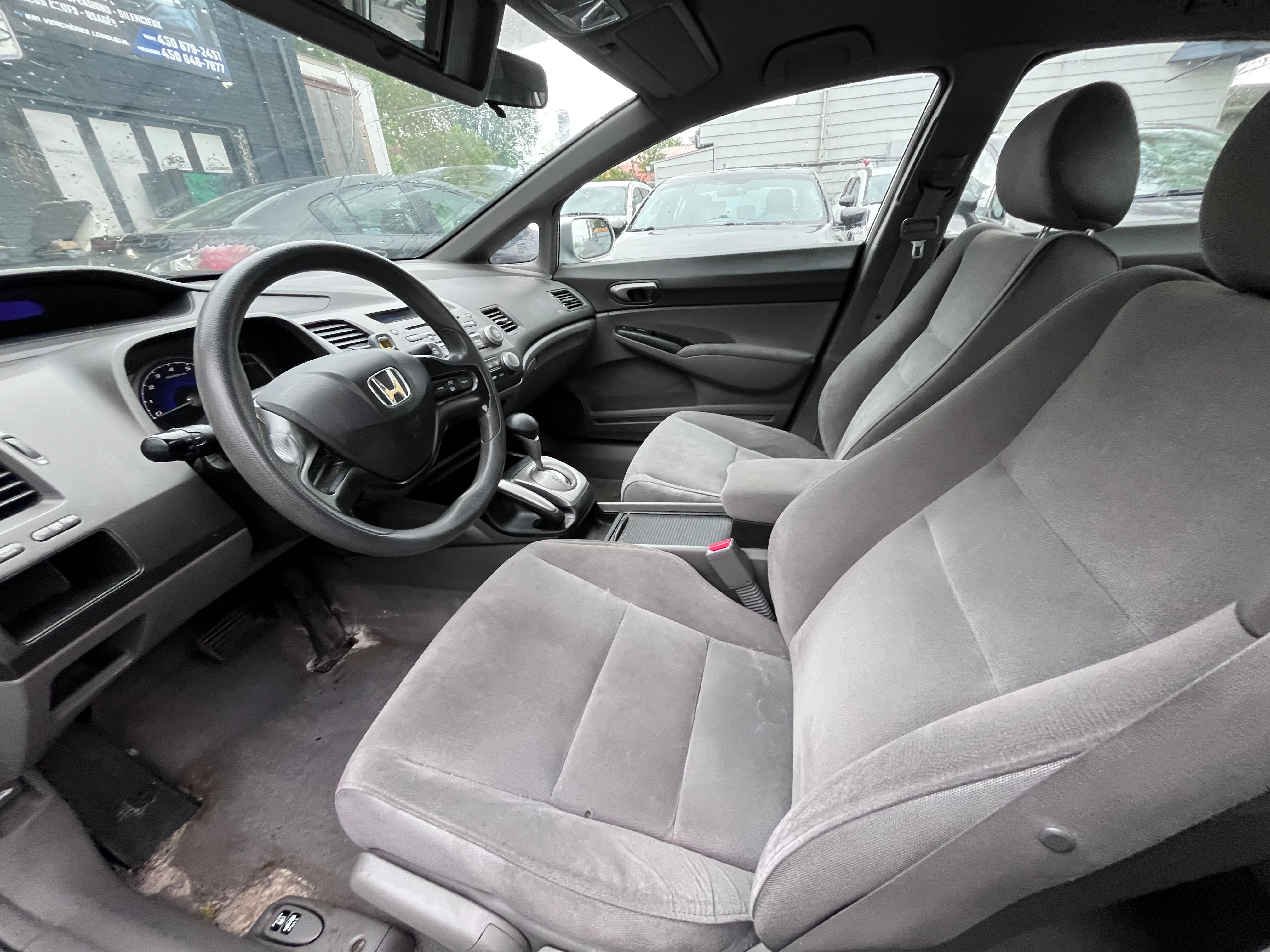 Honda Civic 2008 - Image 8