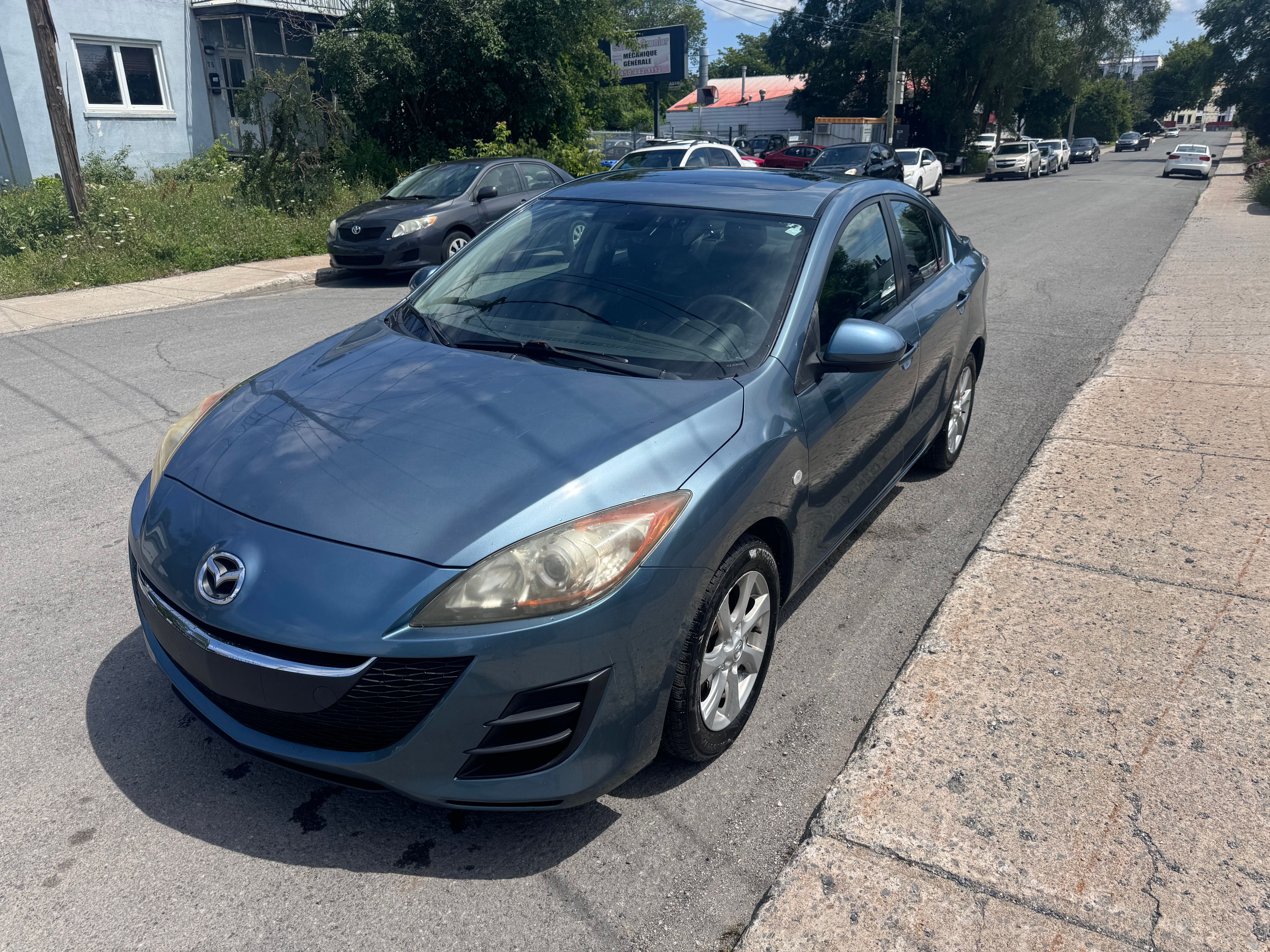 Mazda MAZDA3 2010 - Image 1