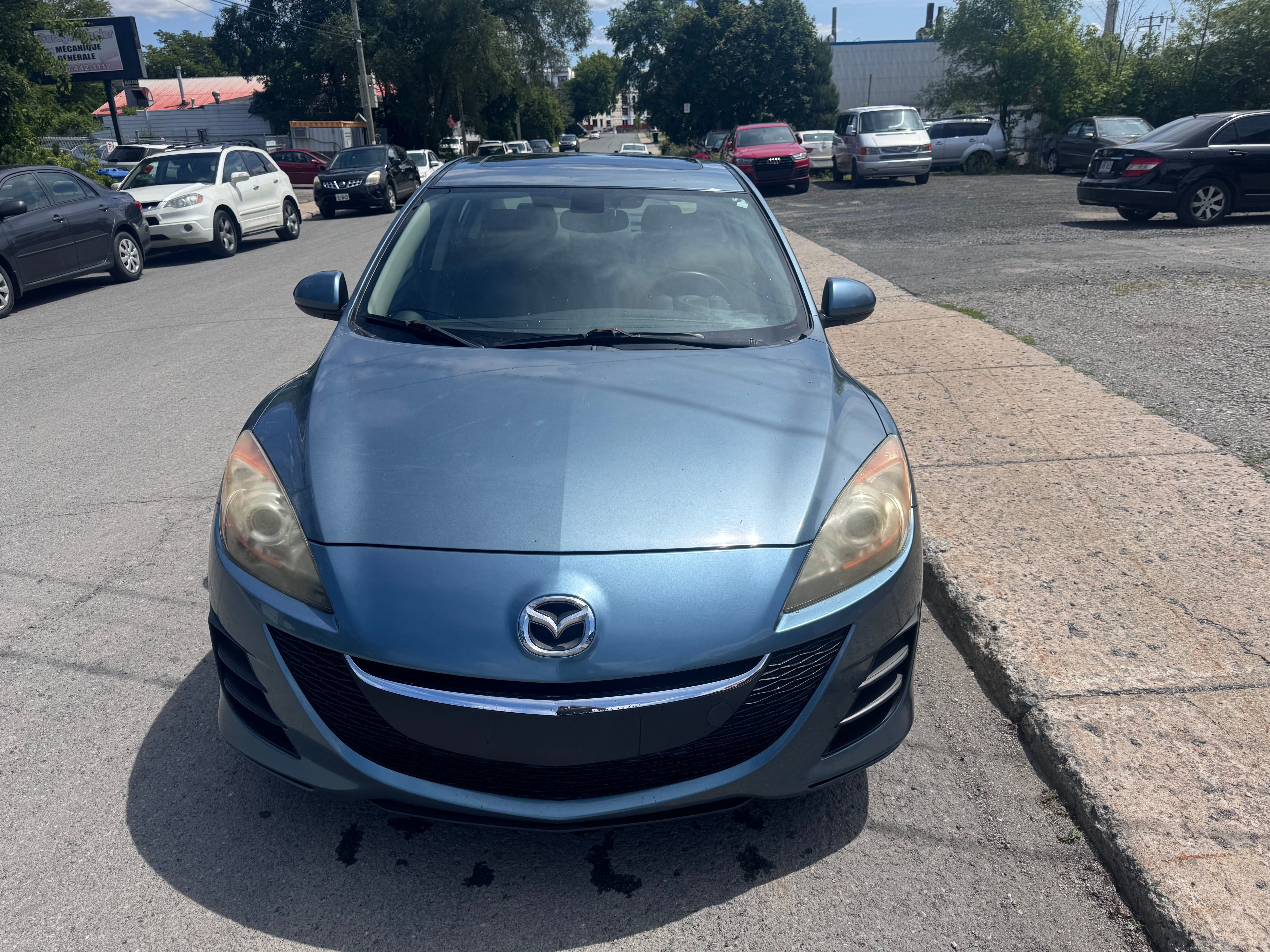Mazda MAZDA3 2010 - Image 2