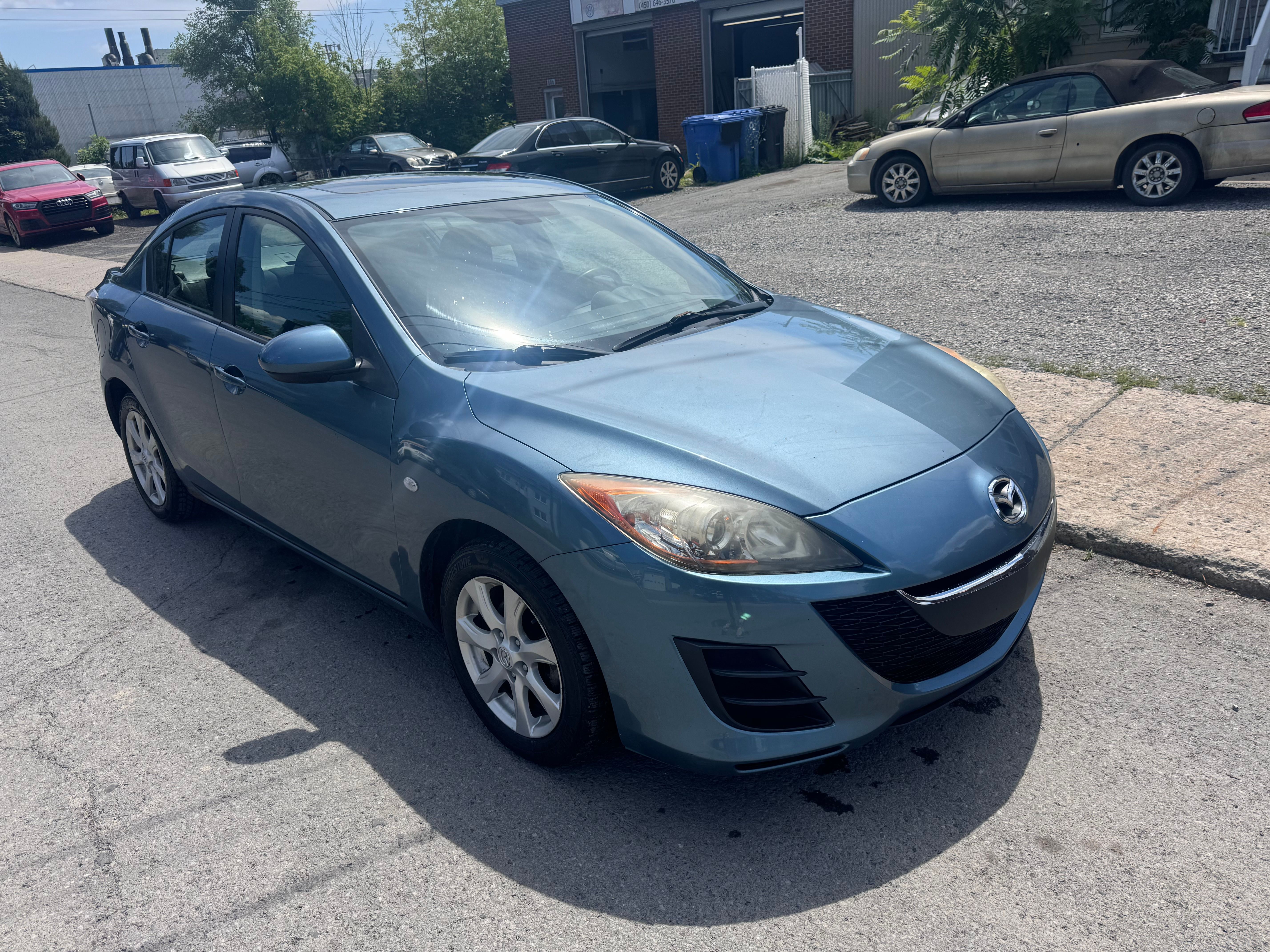 Mazda MAZDA3 2010 - Image 3