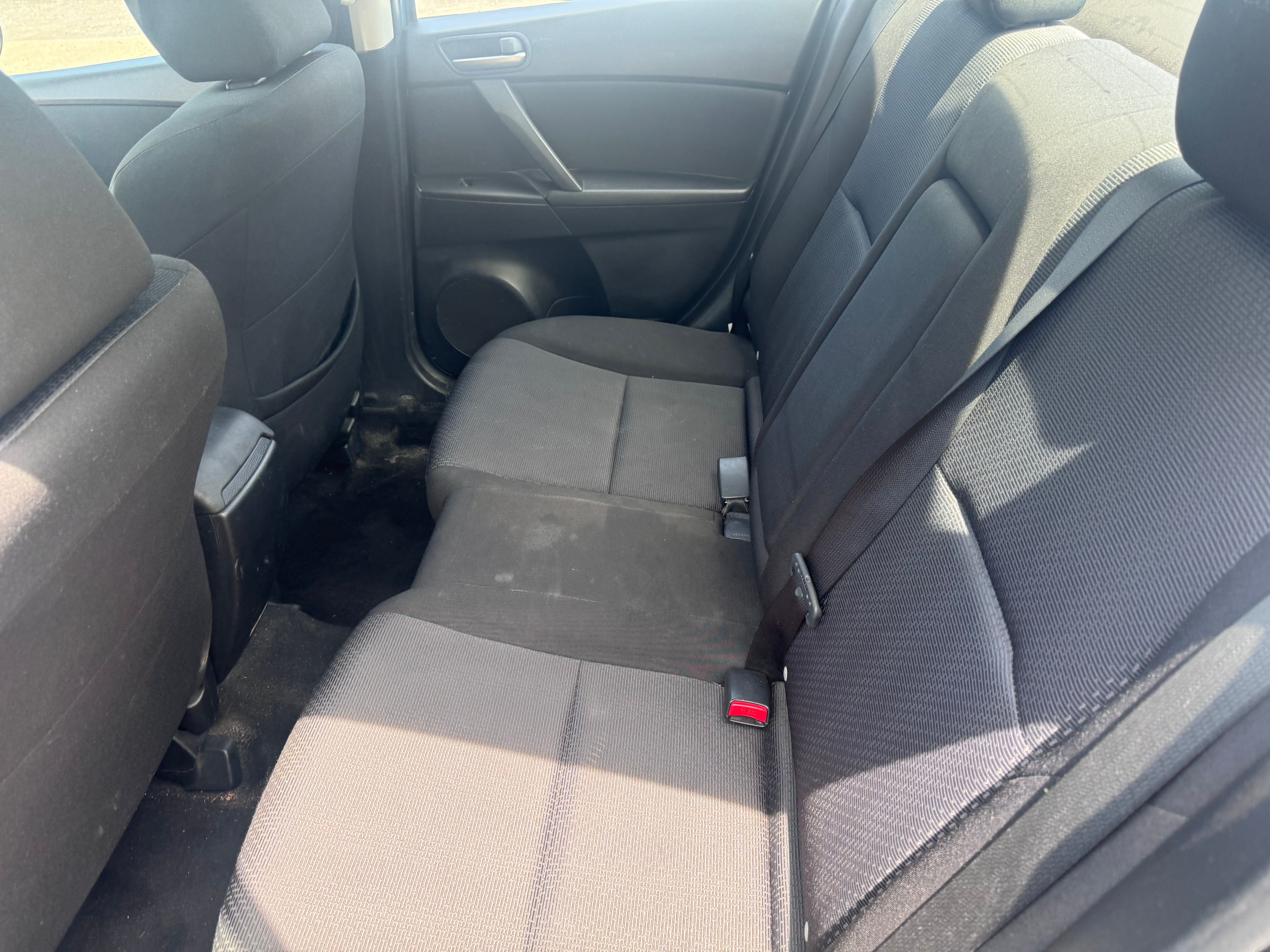 Mazda MAZDA3 2010 - Image 7