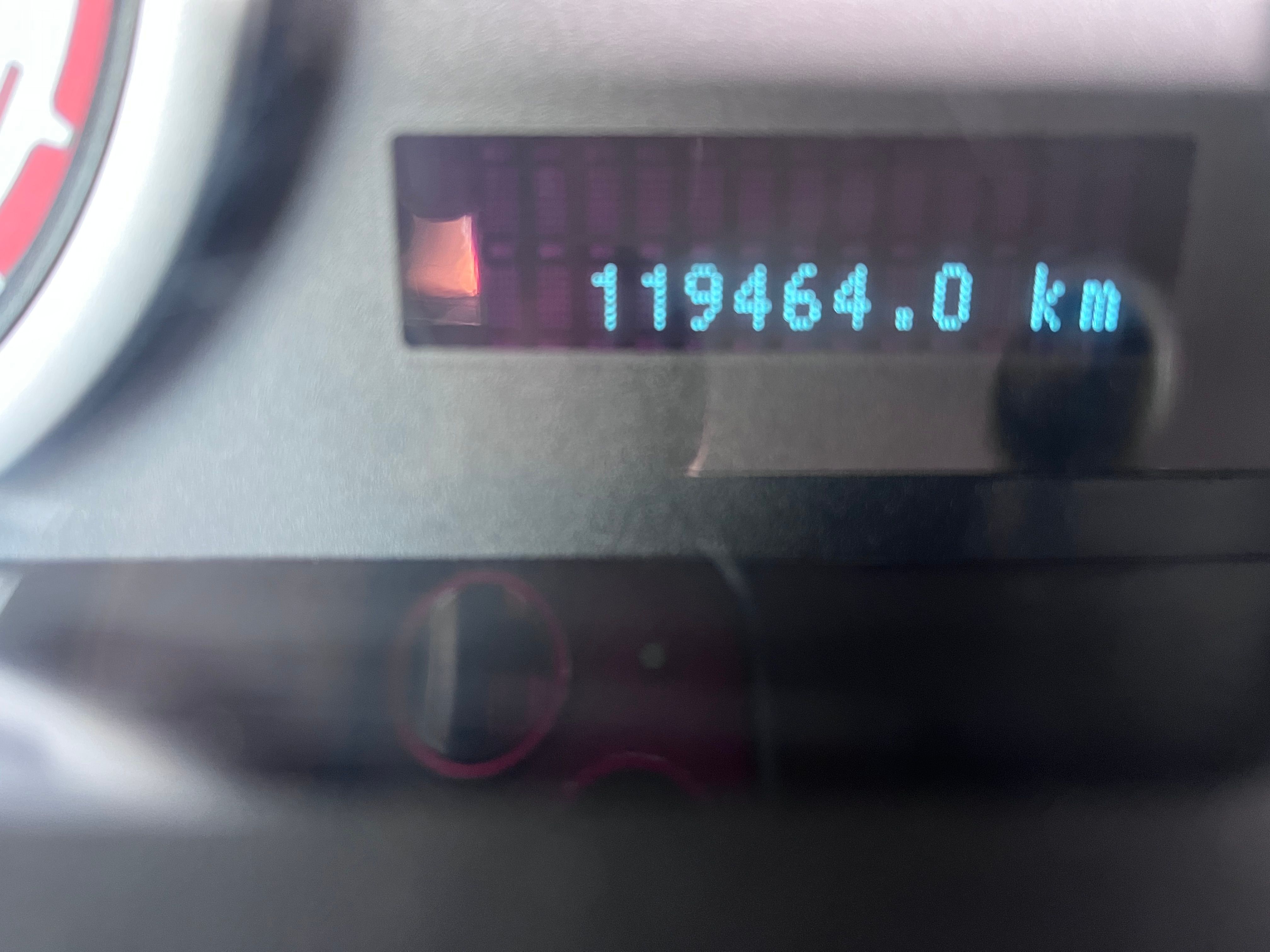 Ford Focus 2010 - Image 12