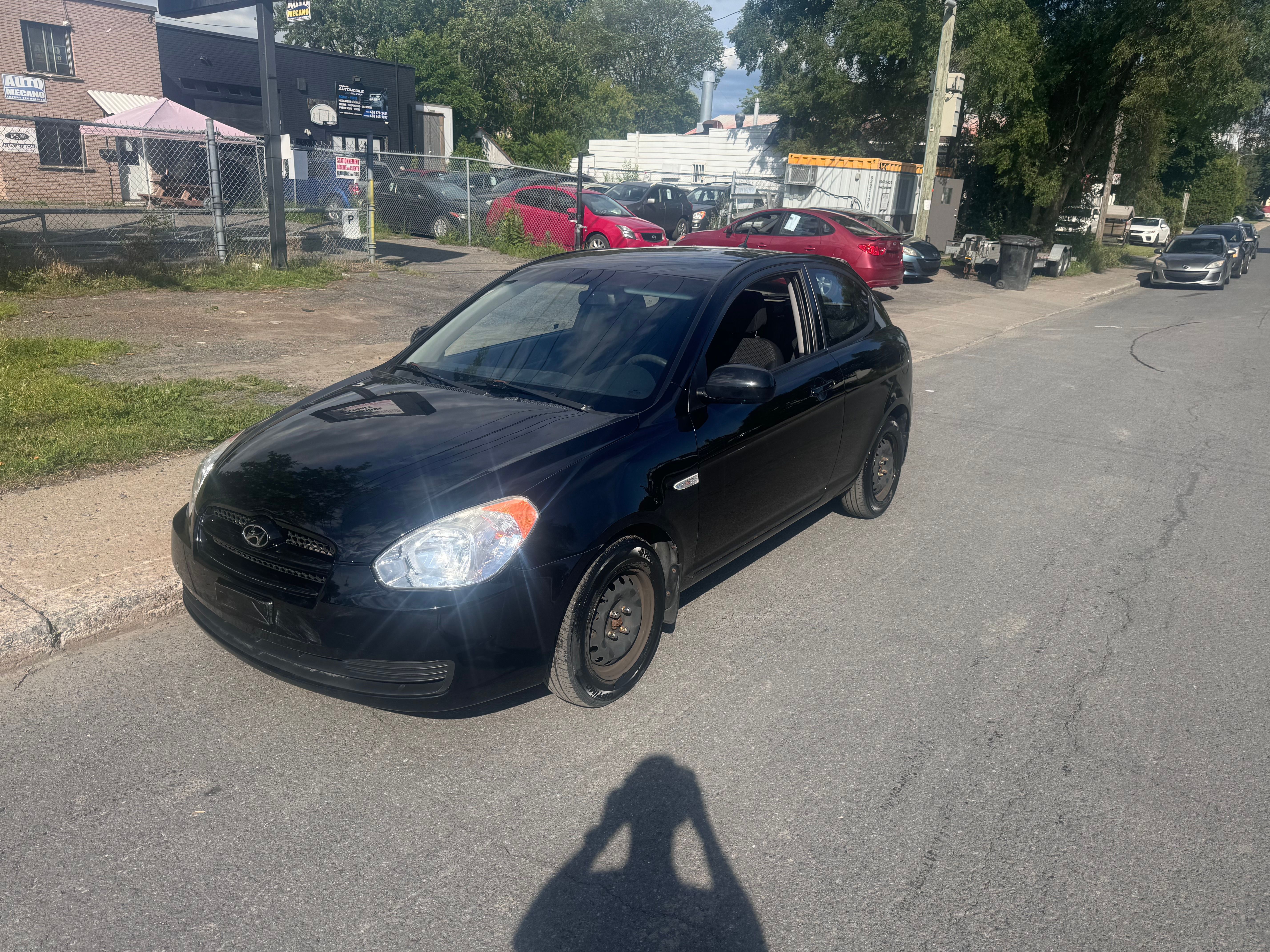 Hyundai Accent 2011 - Image 1
