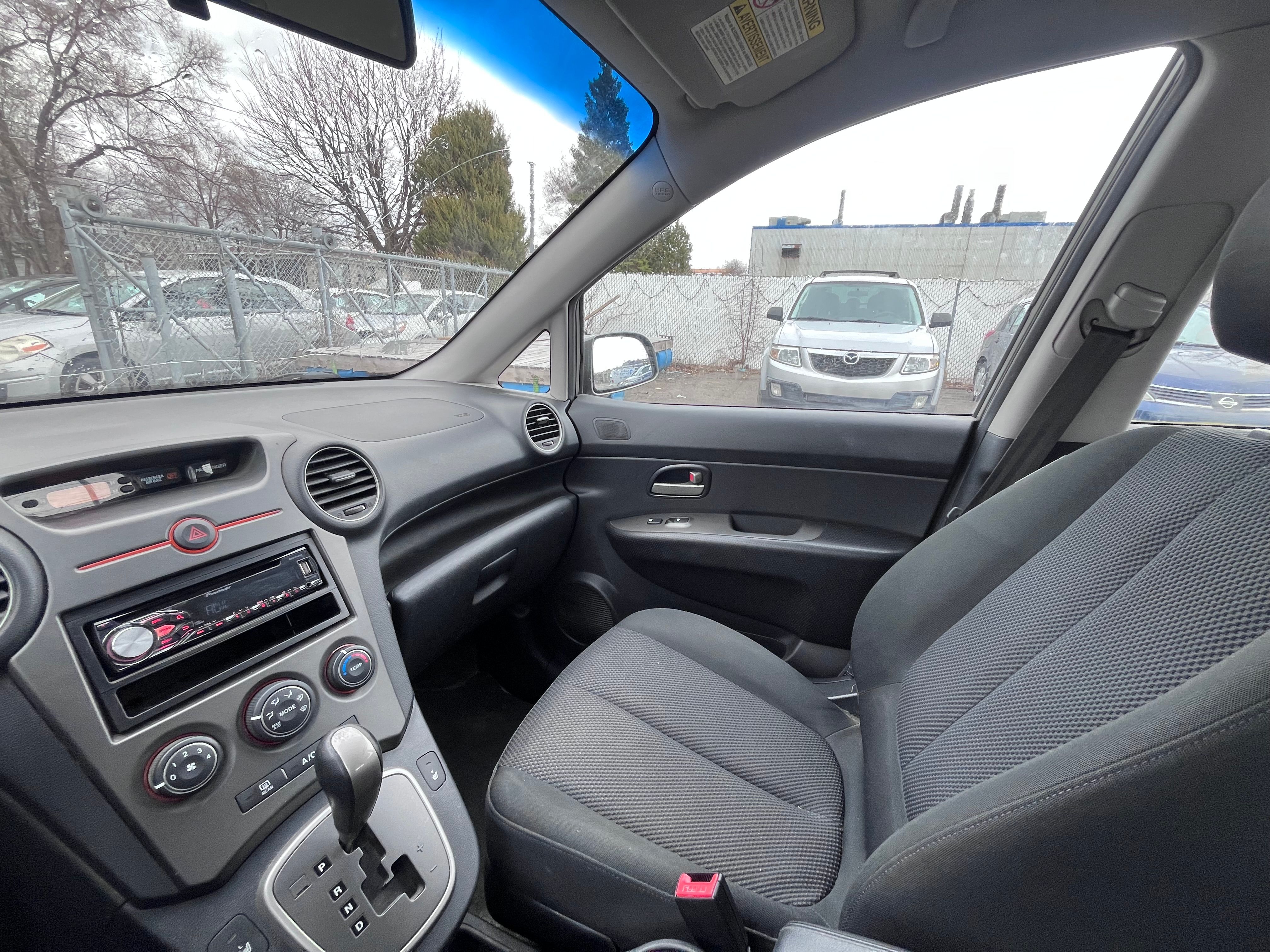Kia rondo 2009 - Image 8
