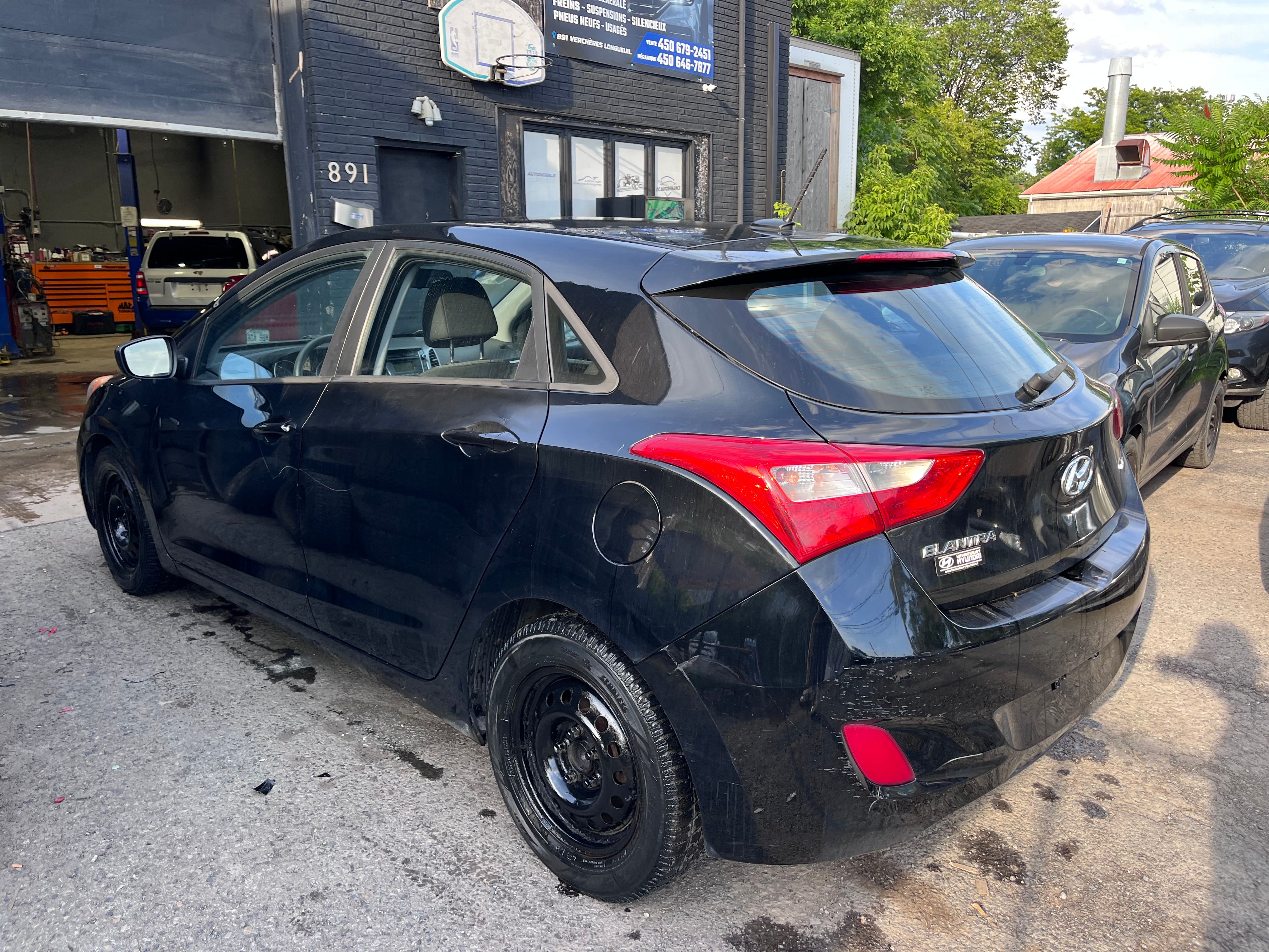 Hyundai Elantra GT 2015 - Image 5