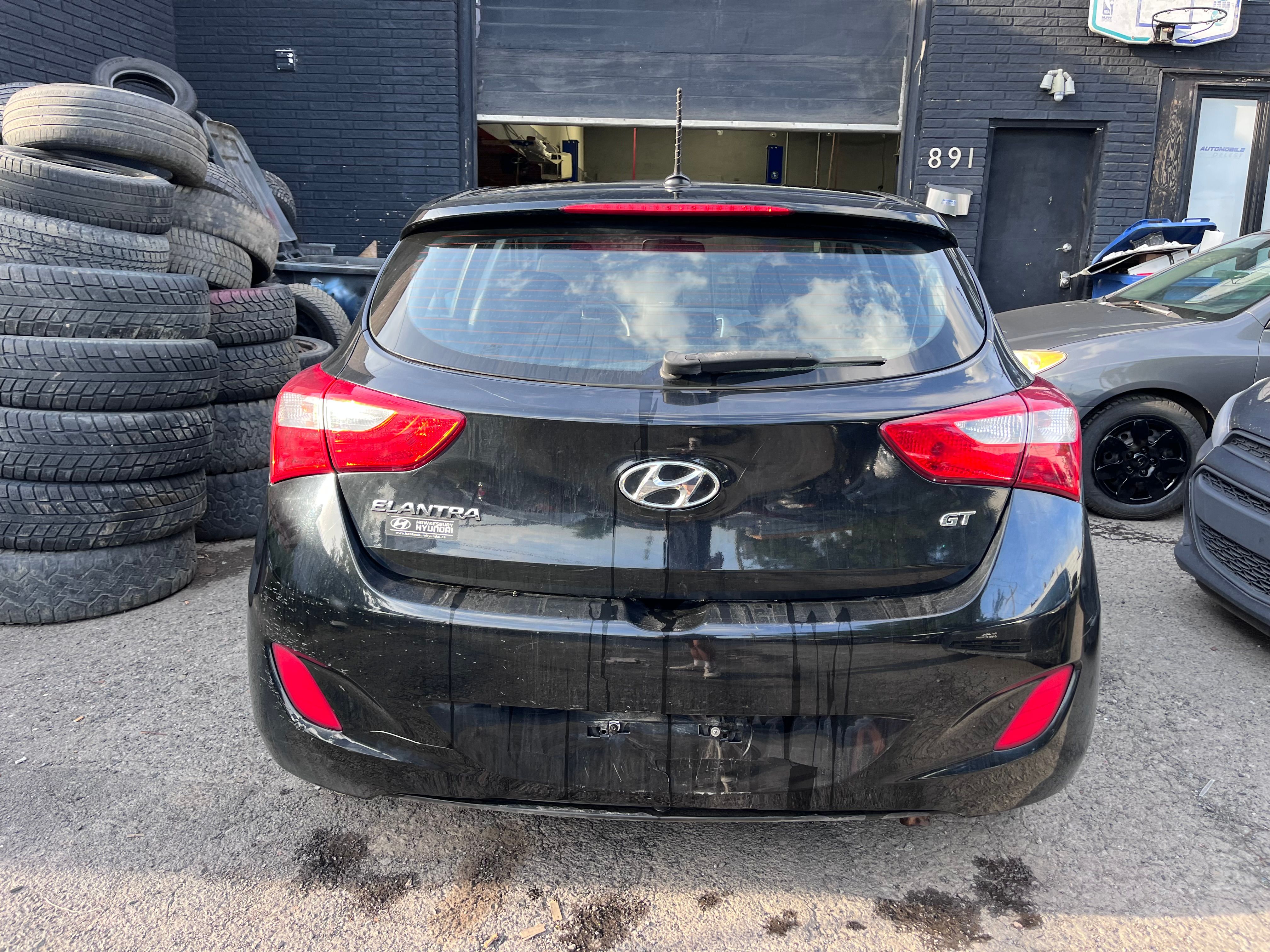 Hyundai Elantra GT 2015 - Image 6