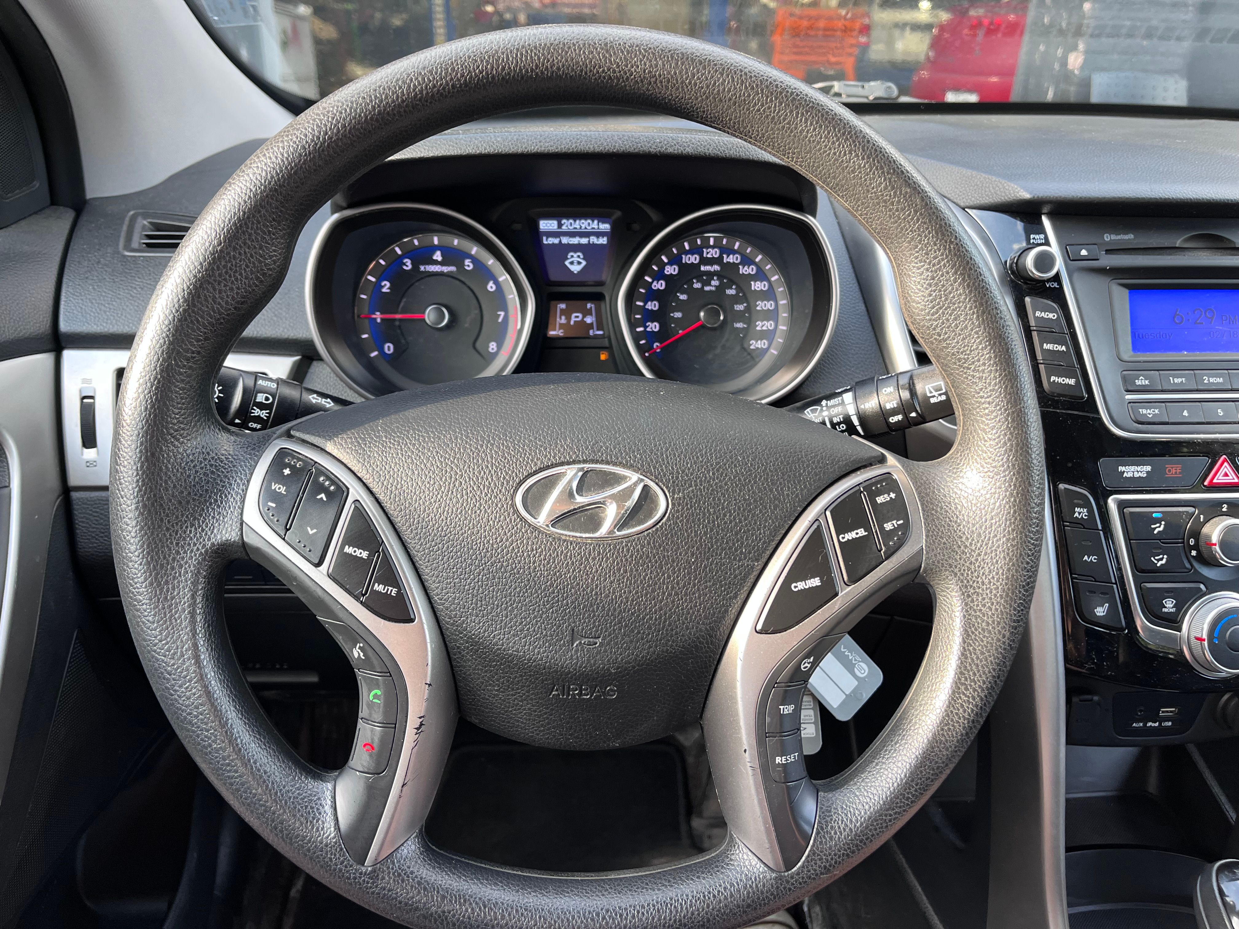 Hyundai Elantra GT 2015 - Image 9