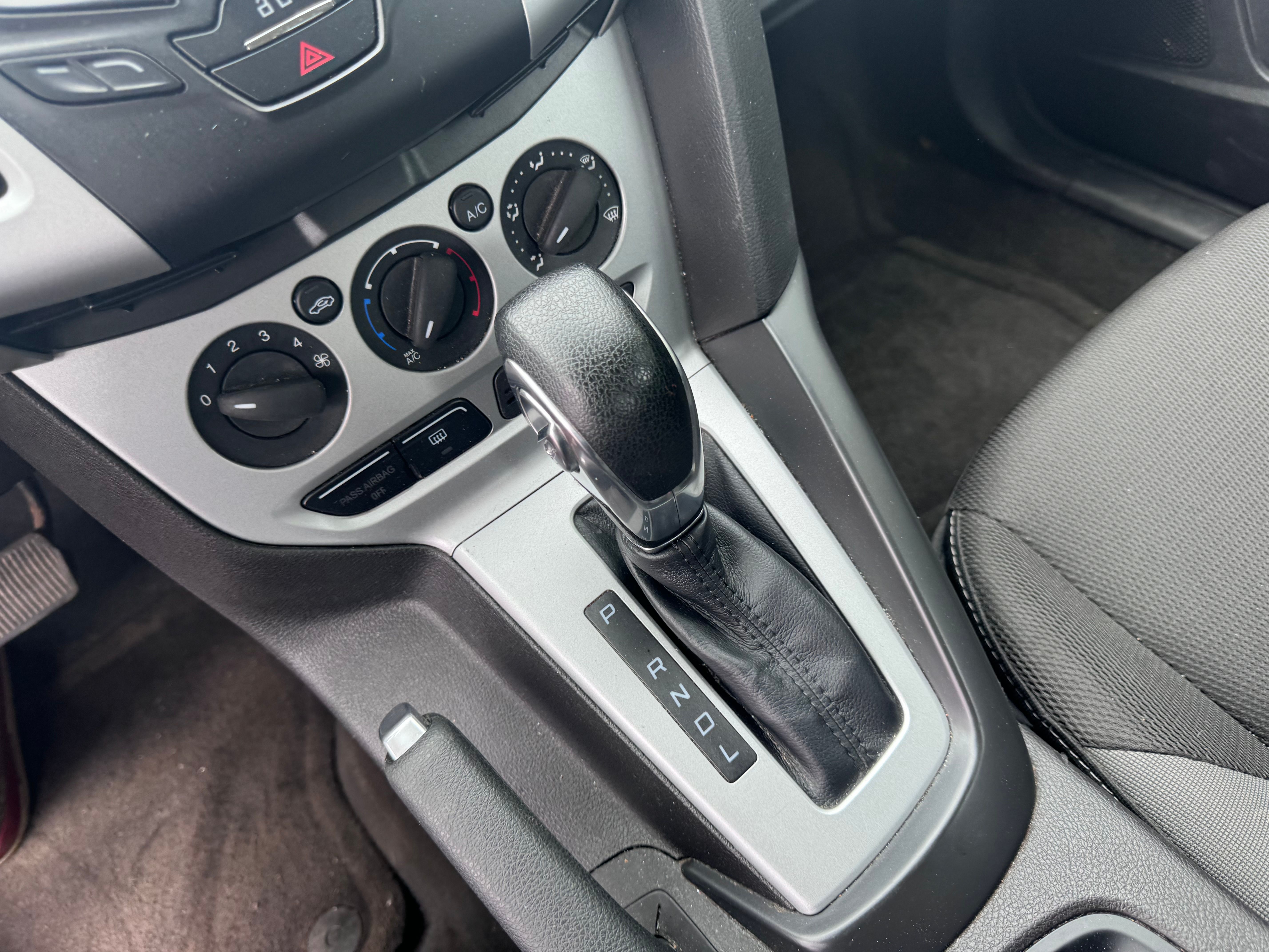Ford Focus 2014 - Image 11