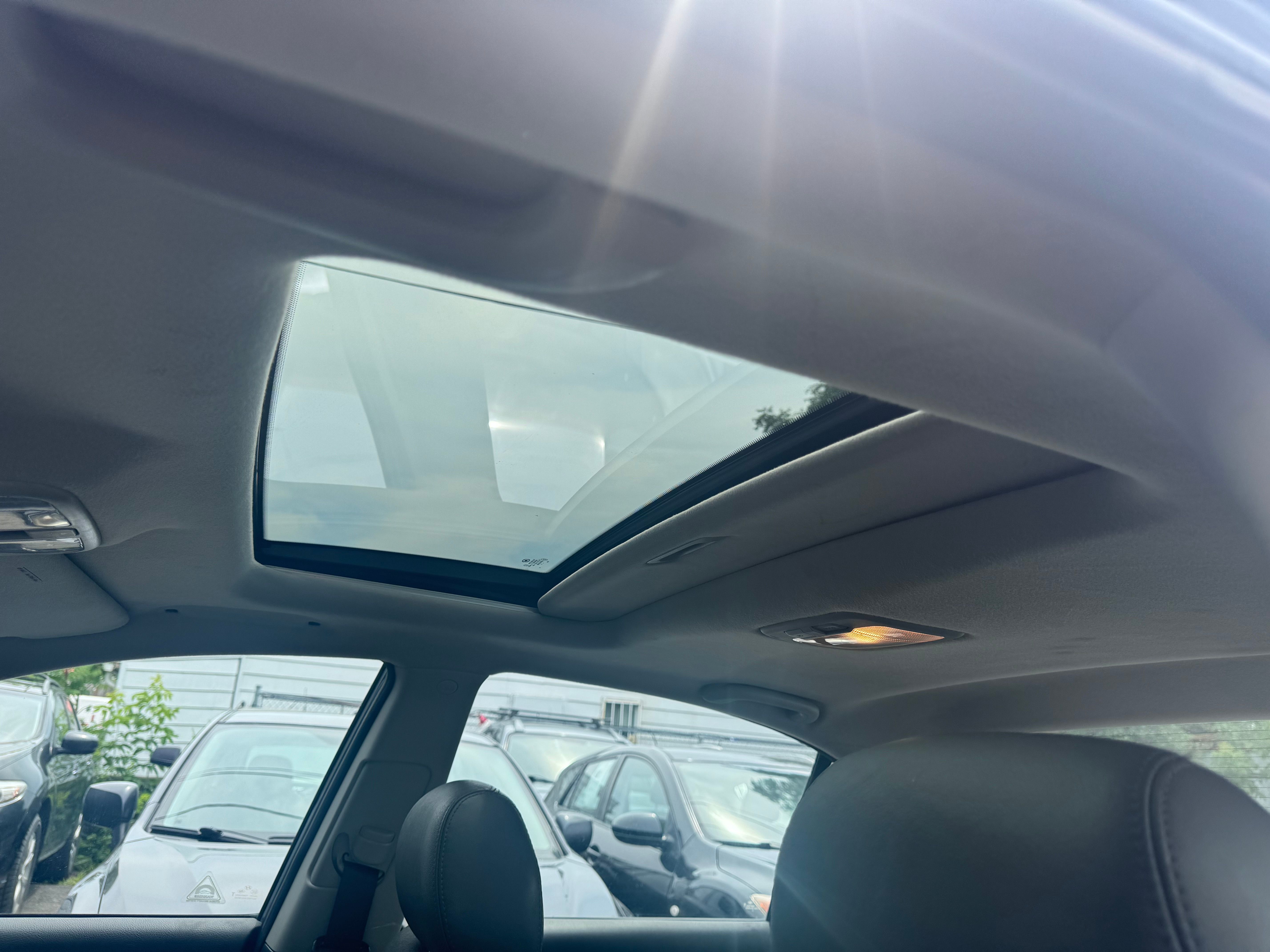 Hyundai Sonata 2010 - Image 15