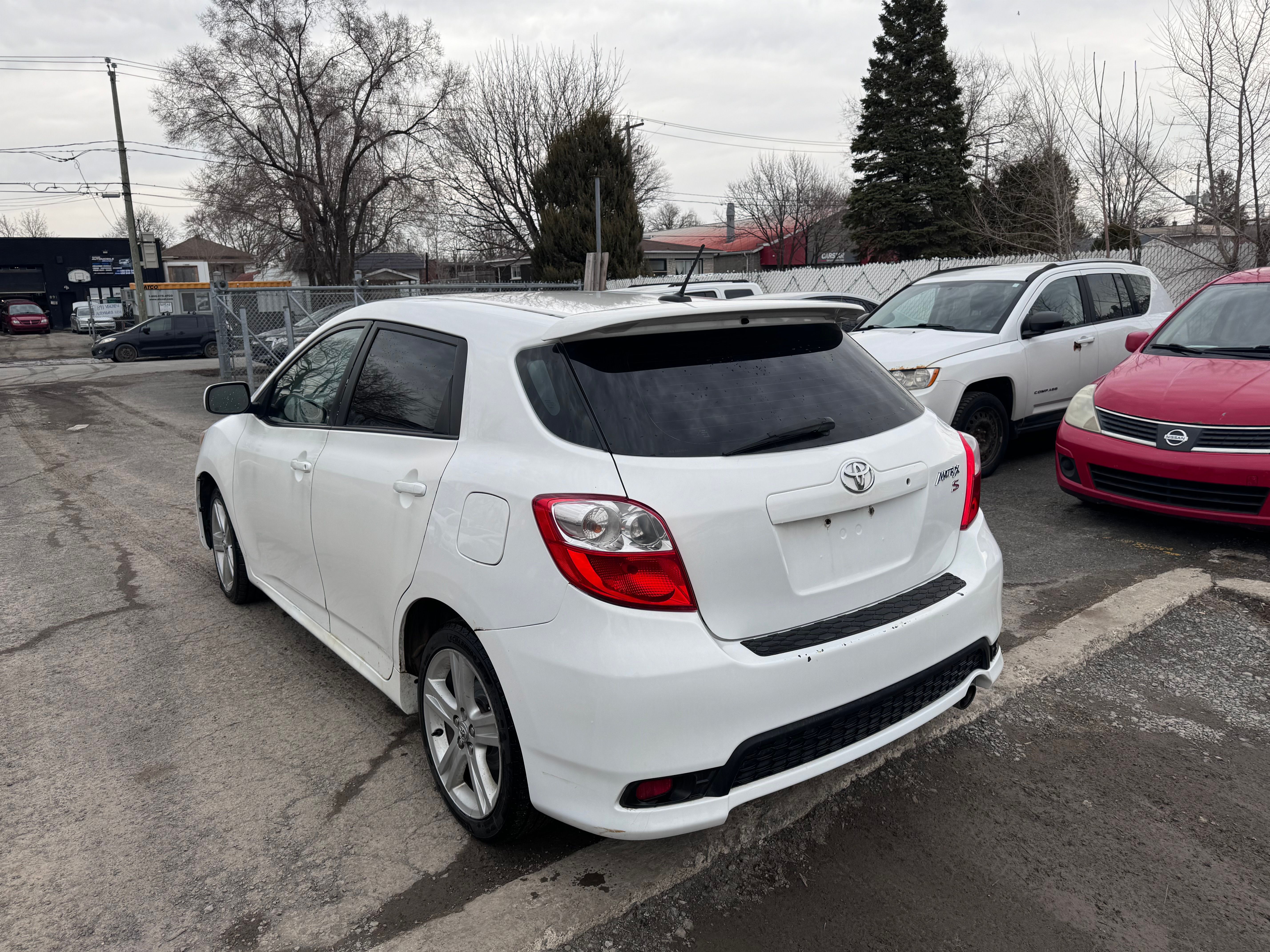 Toyota matrix 2011 - Image 6