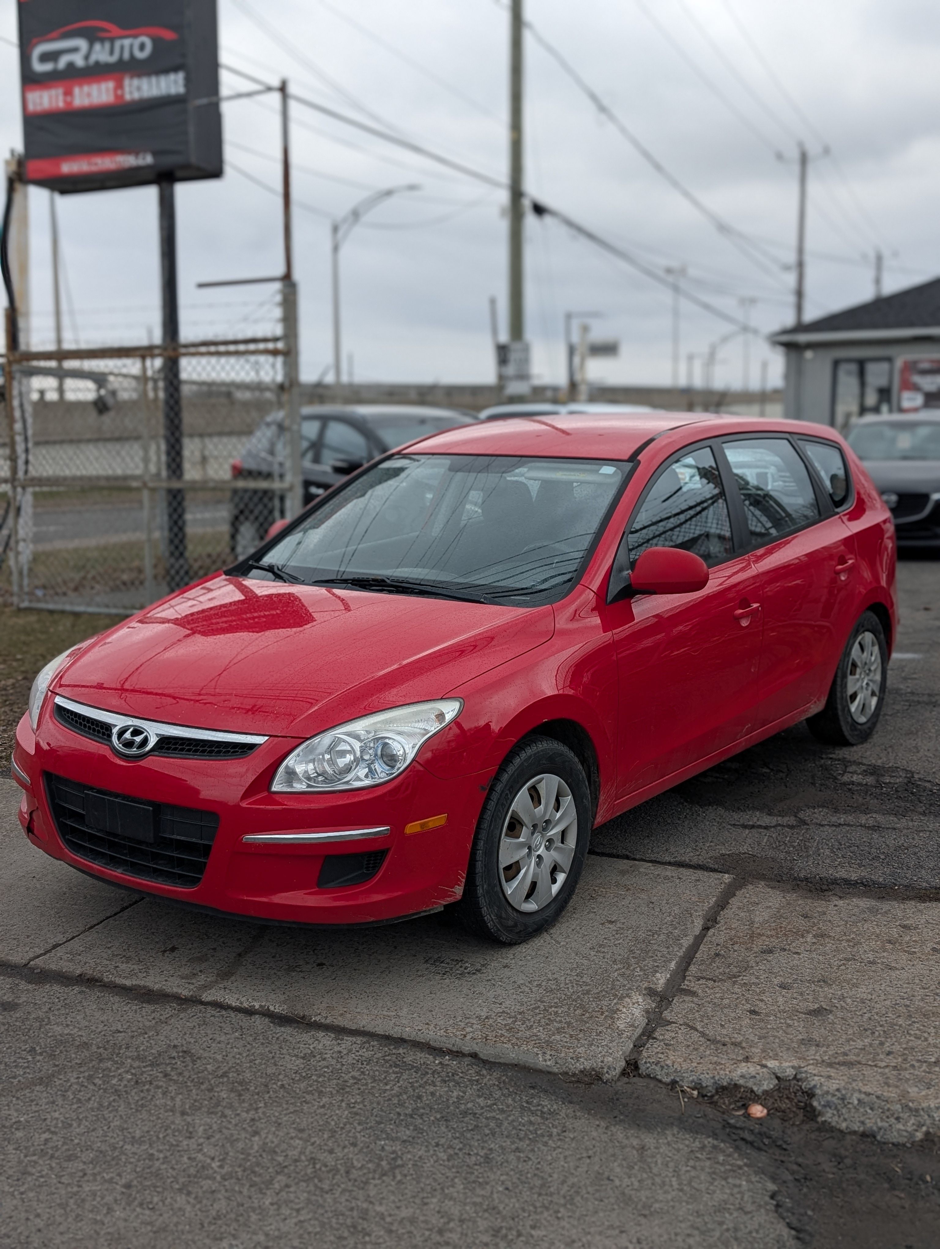 Hyundai elantra touring 2011 - Image 1