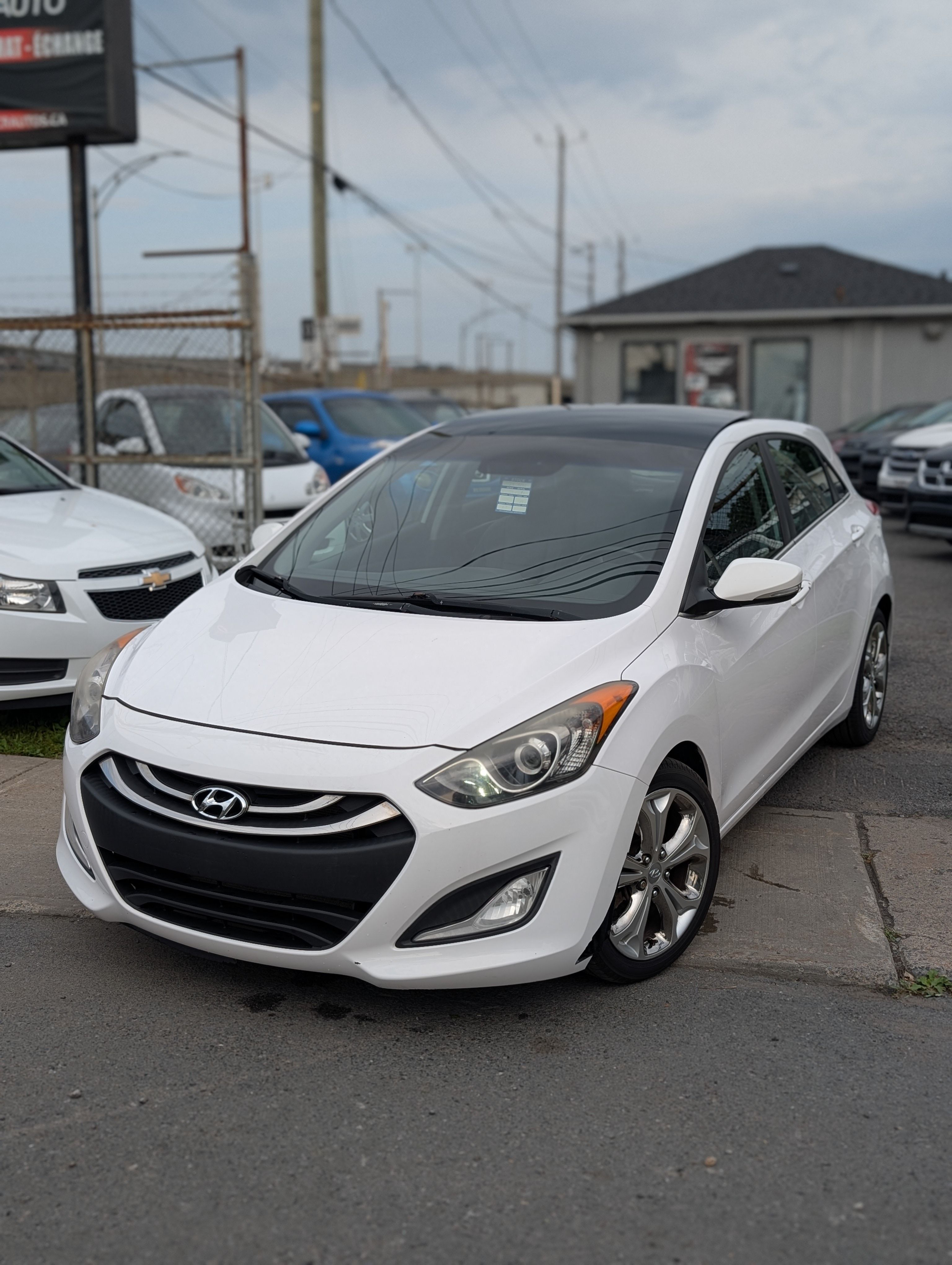 Hyundai Elantra GT 2013 - Image 1