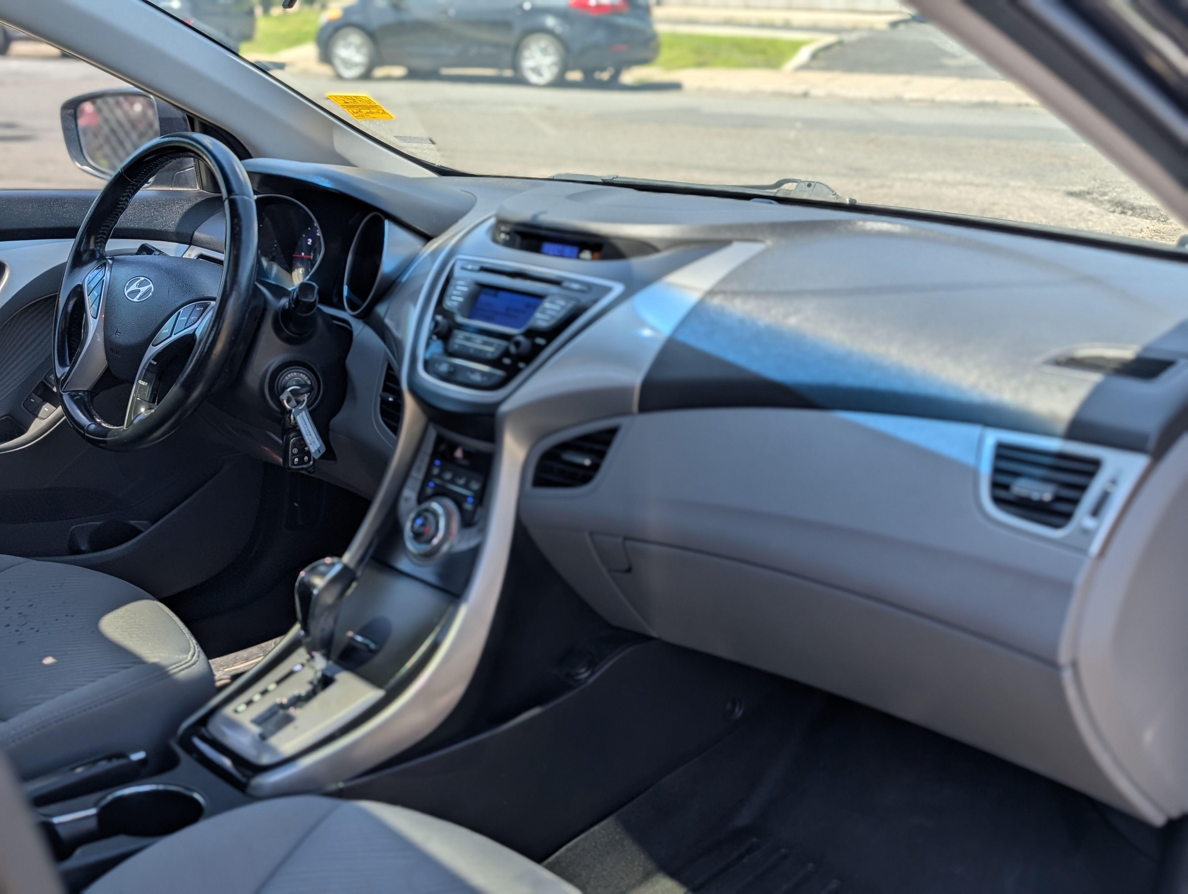 Hyundai Elantra 2013 - Image 8
