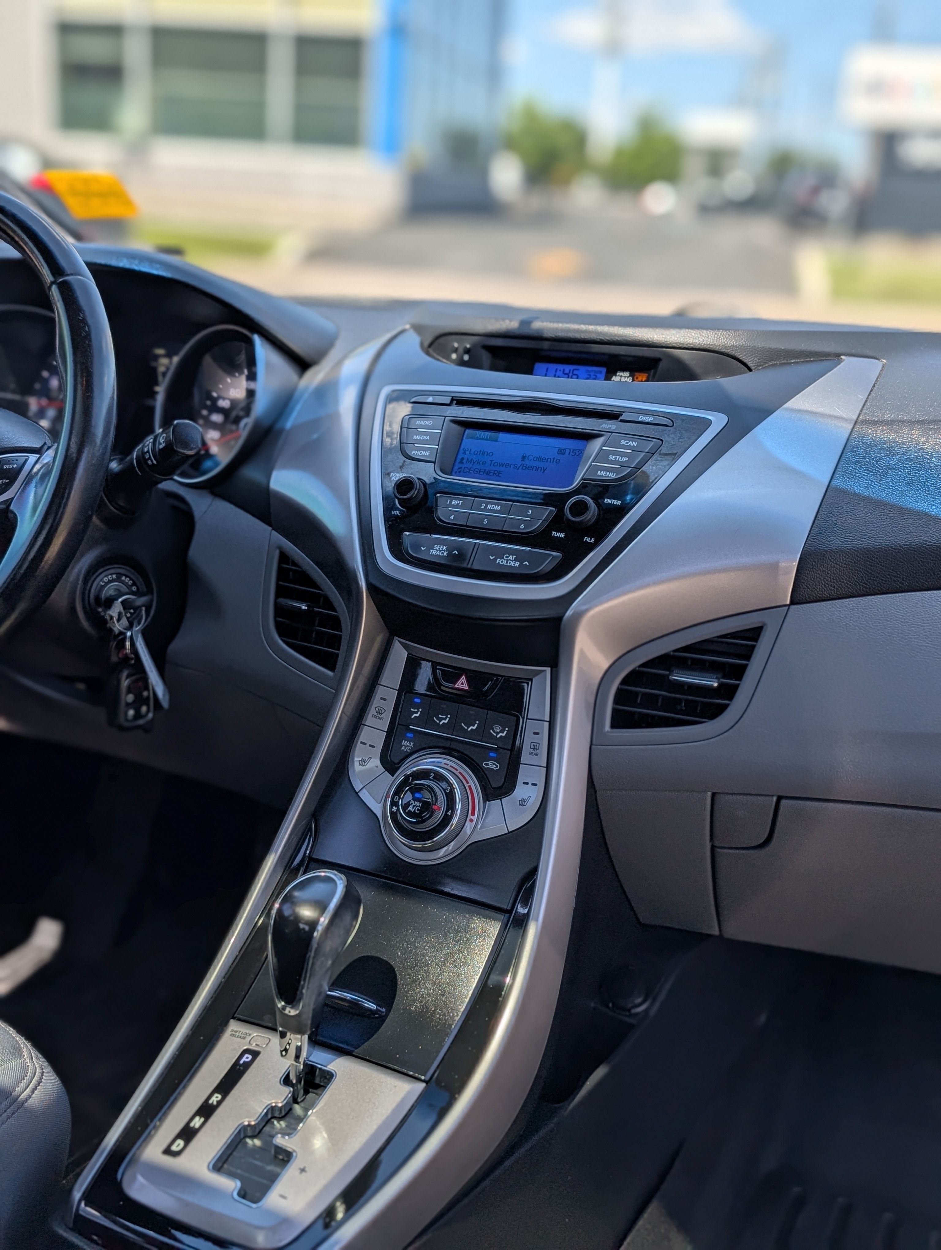 Hyundai Elantra 2013 - Image 9