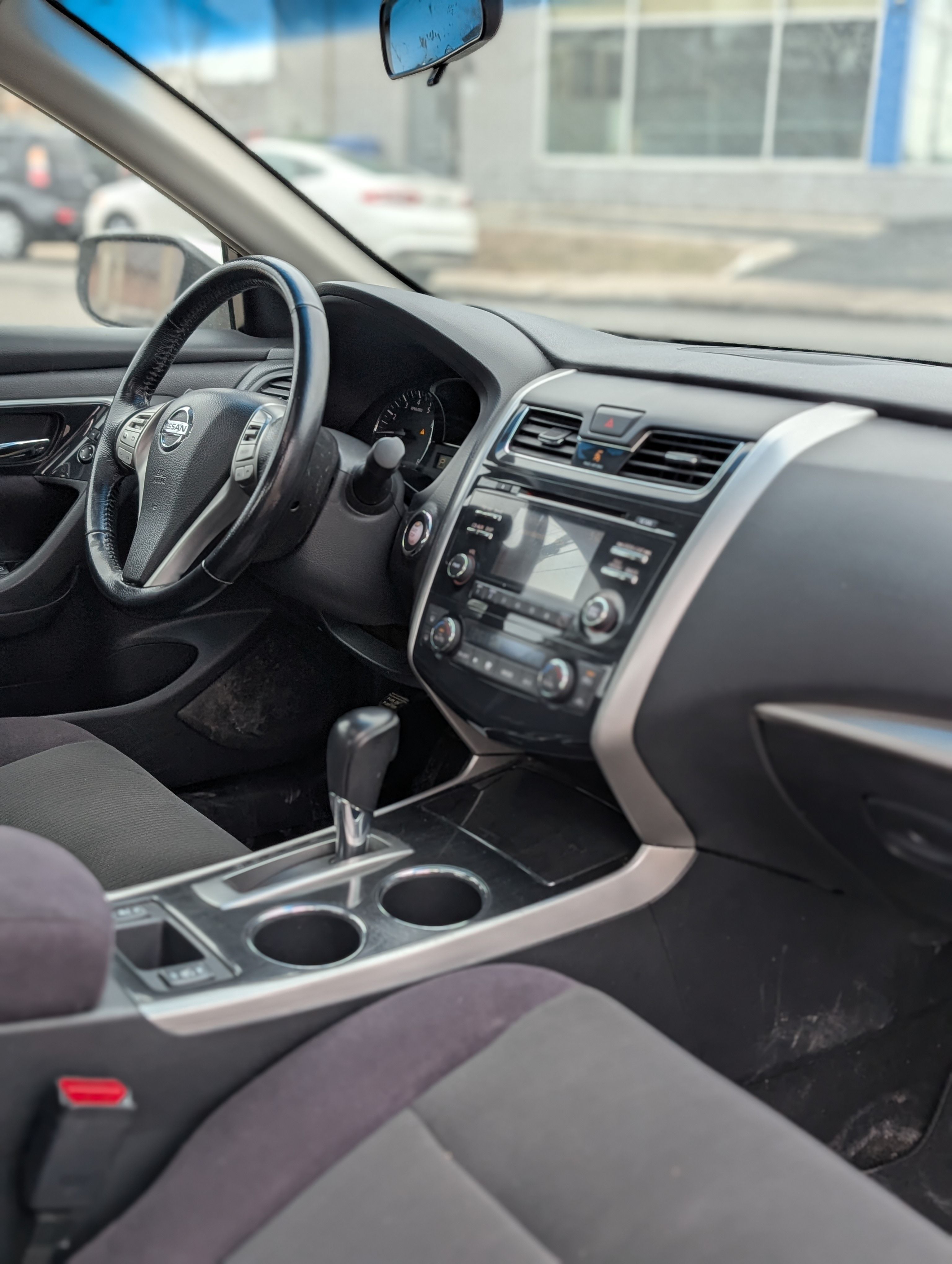 Nissan altima 2013 - Image 12