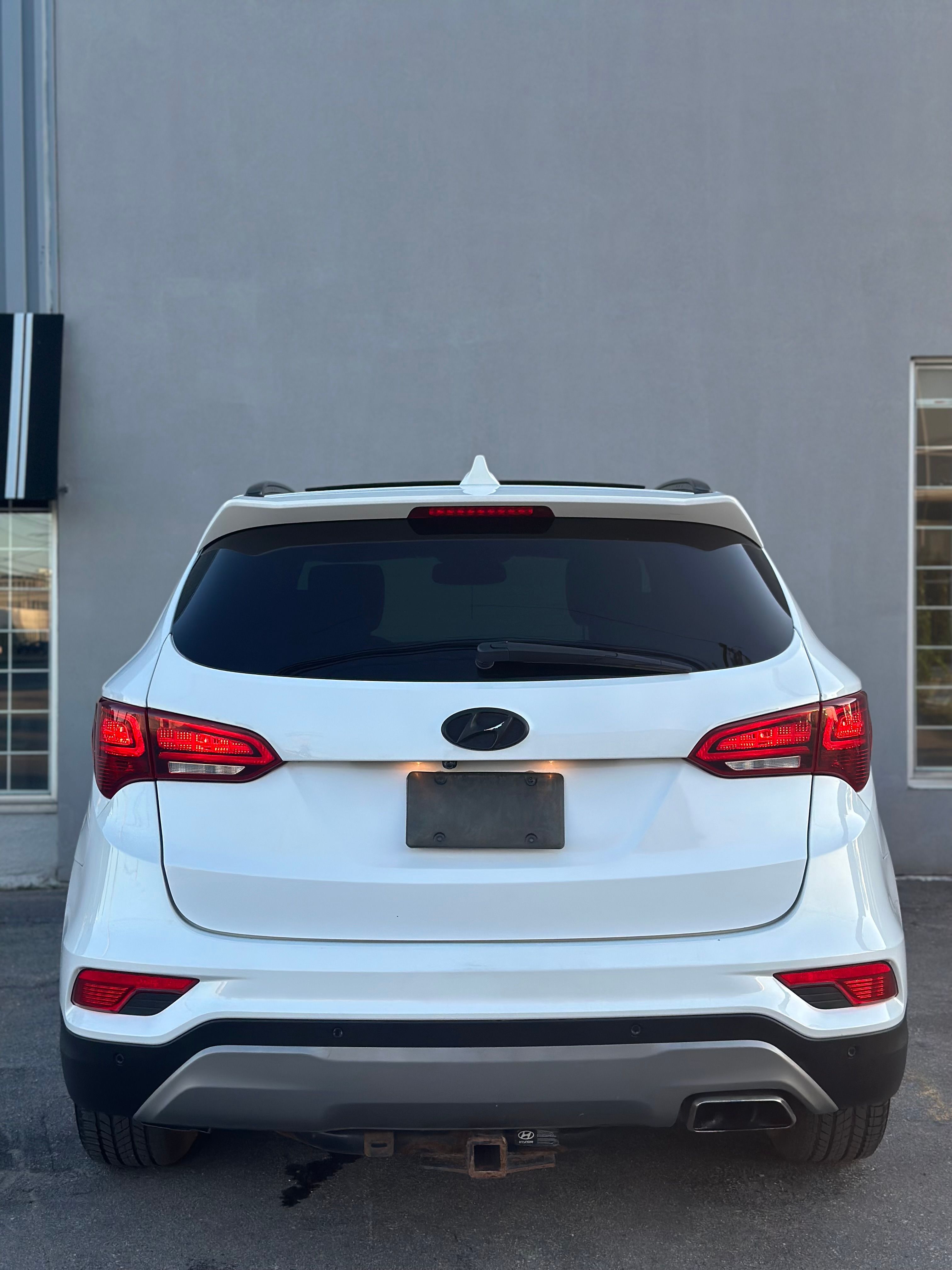 Hyundai Santa Fe 2018 - Image 6