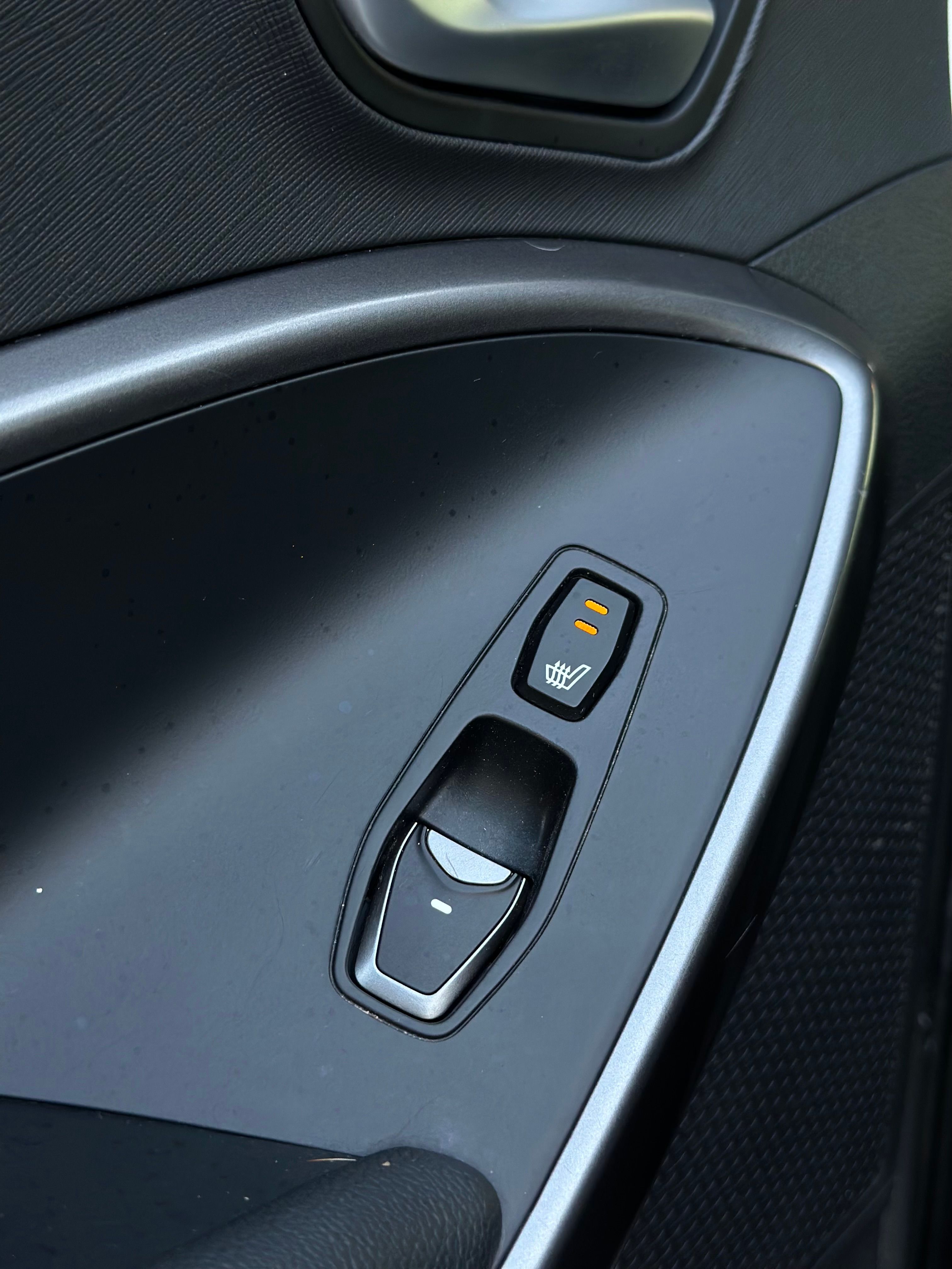Hyundai Santa Fe 2018 - Image 11