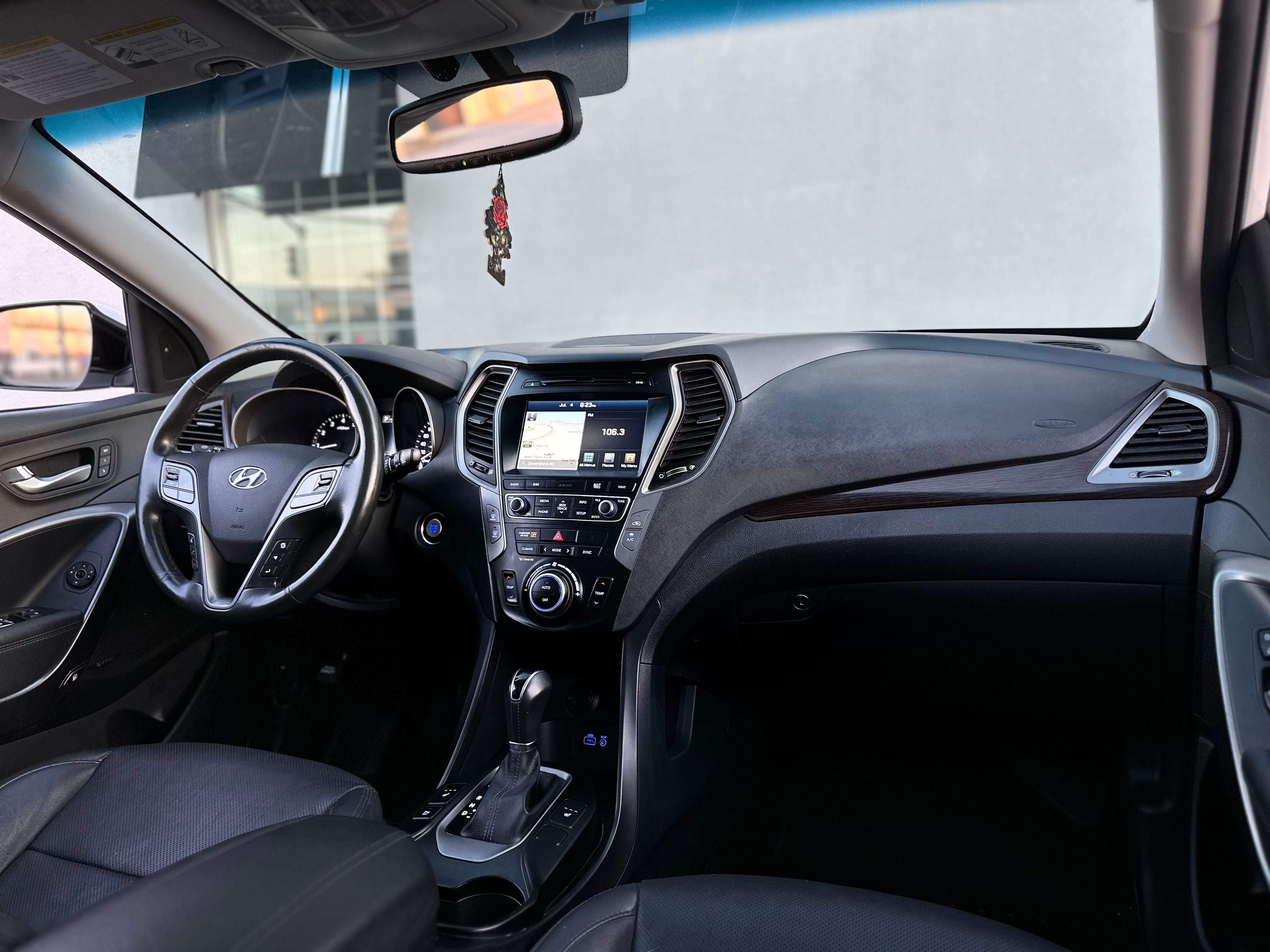 Hyundai Santa Fe 2018 - Image 20