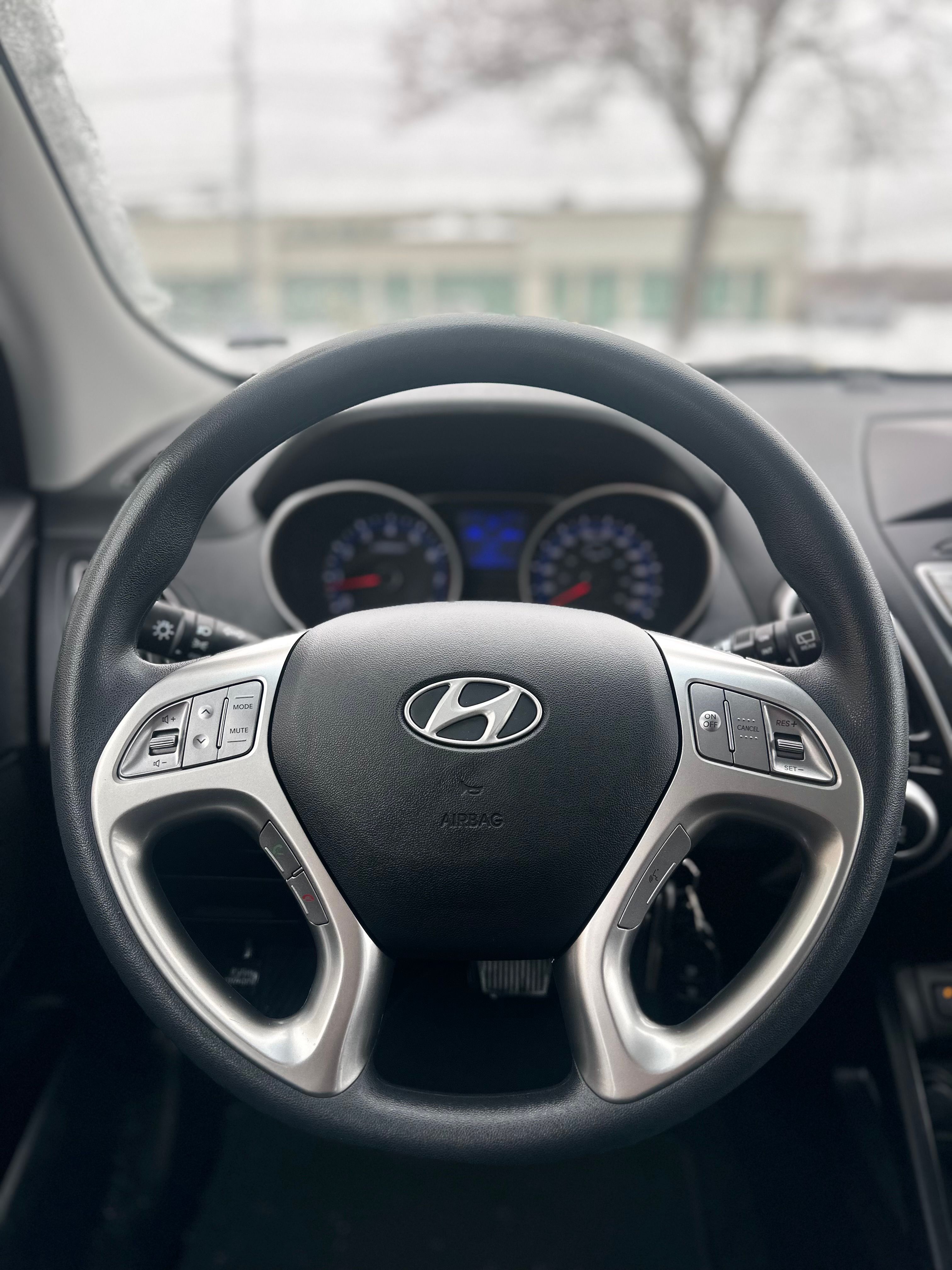 Hyundai Tucson 2012 - Image 14