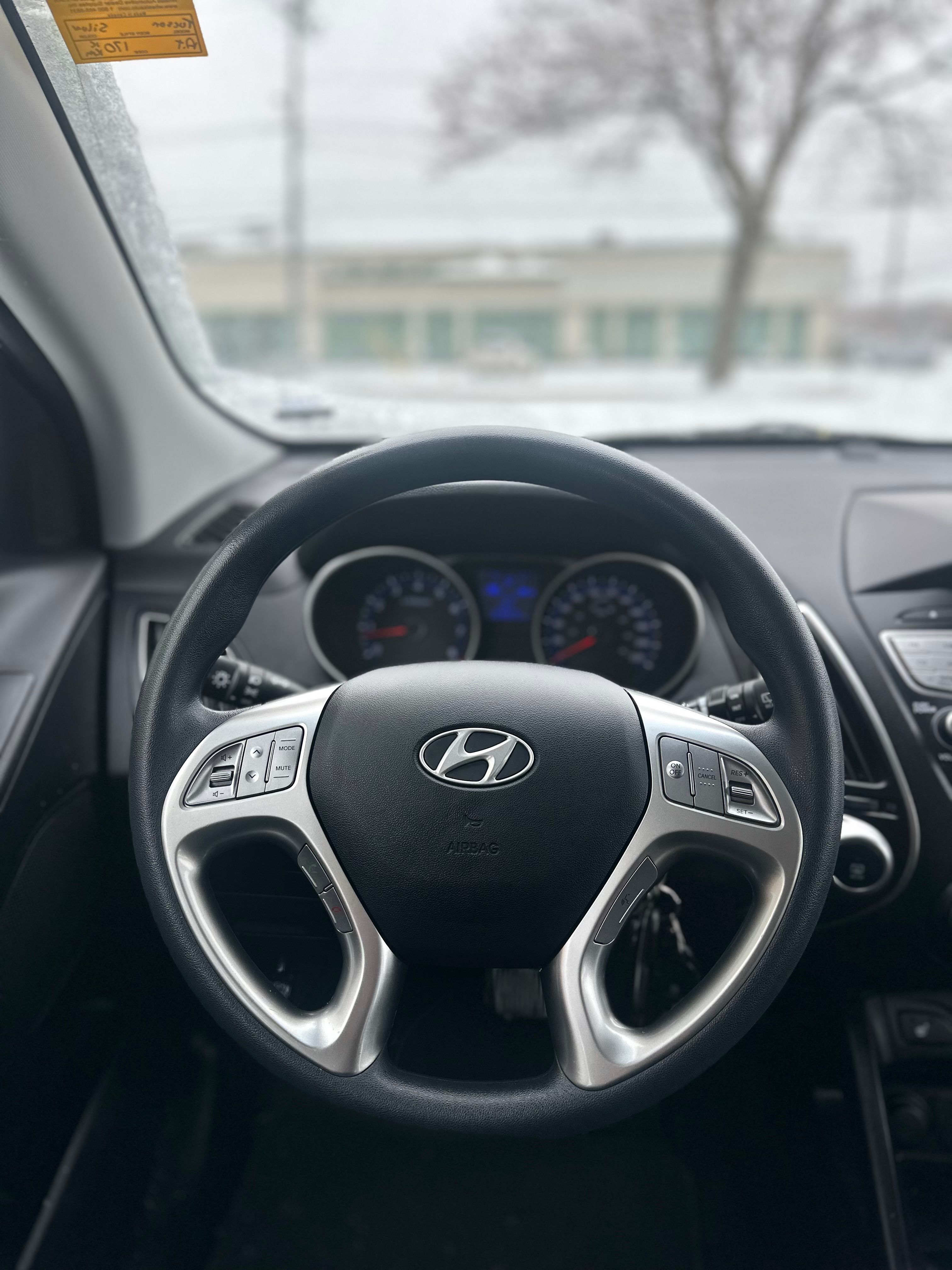 Hyundai Tucson 2012 - Image 18