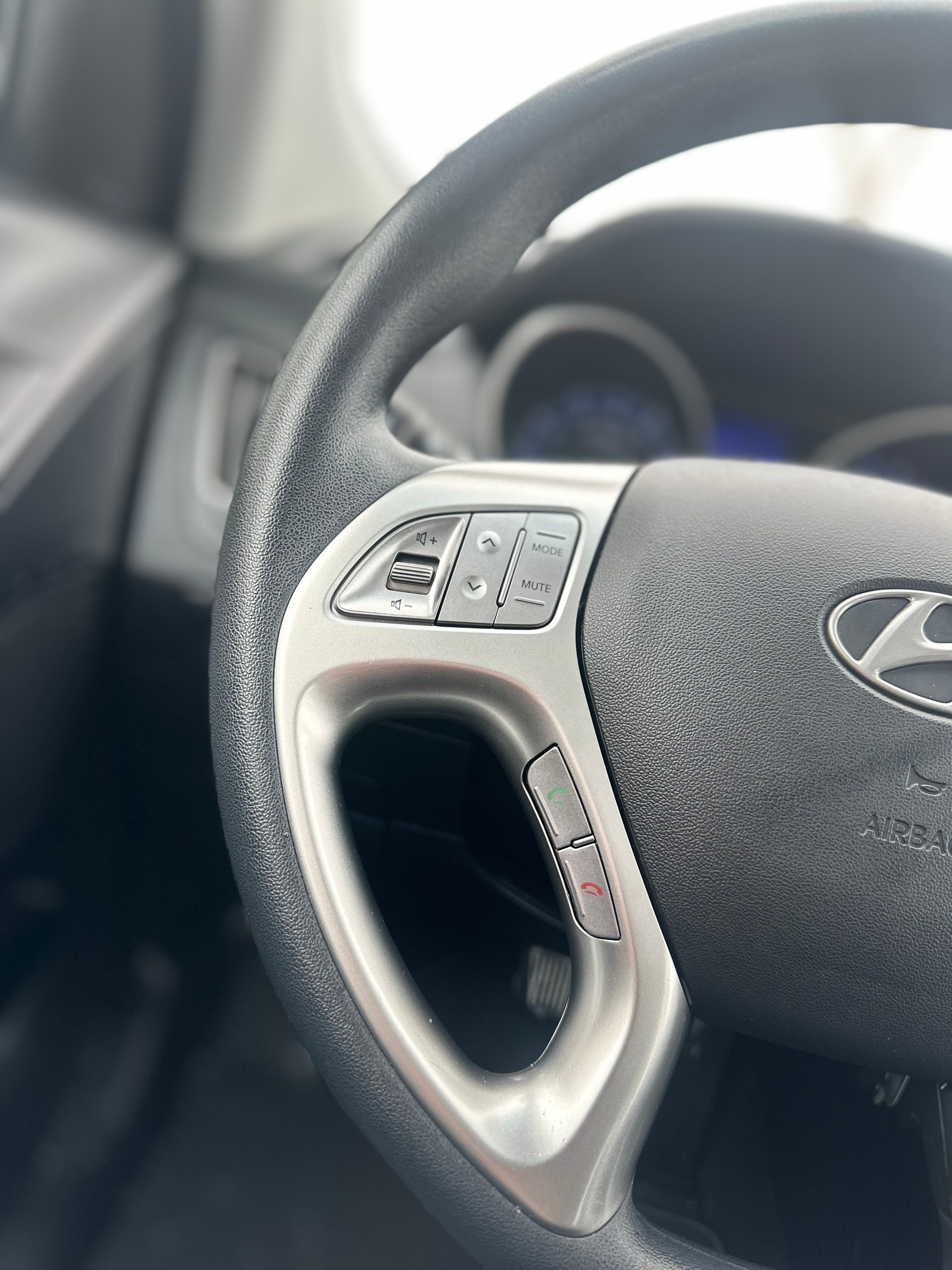 Hyundai Tucson 2012 - Image 19