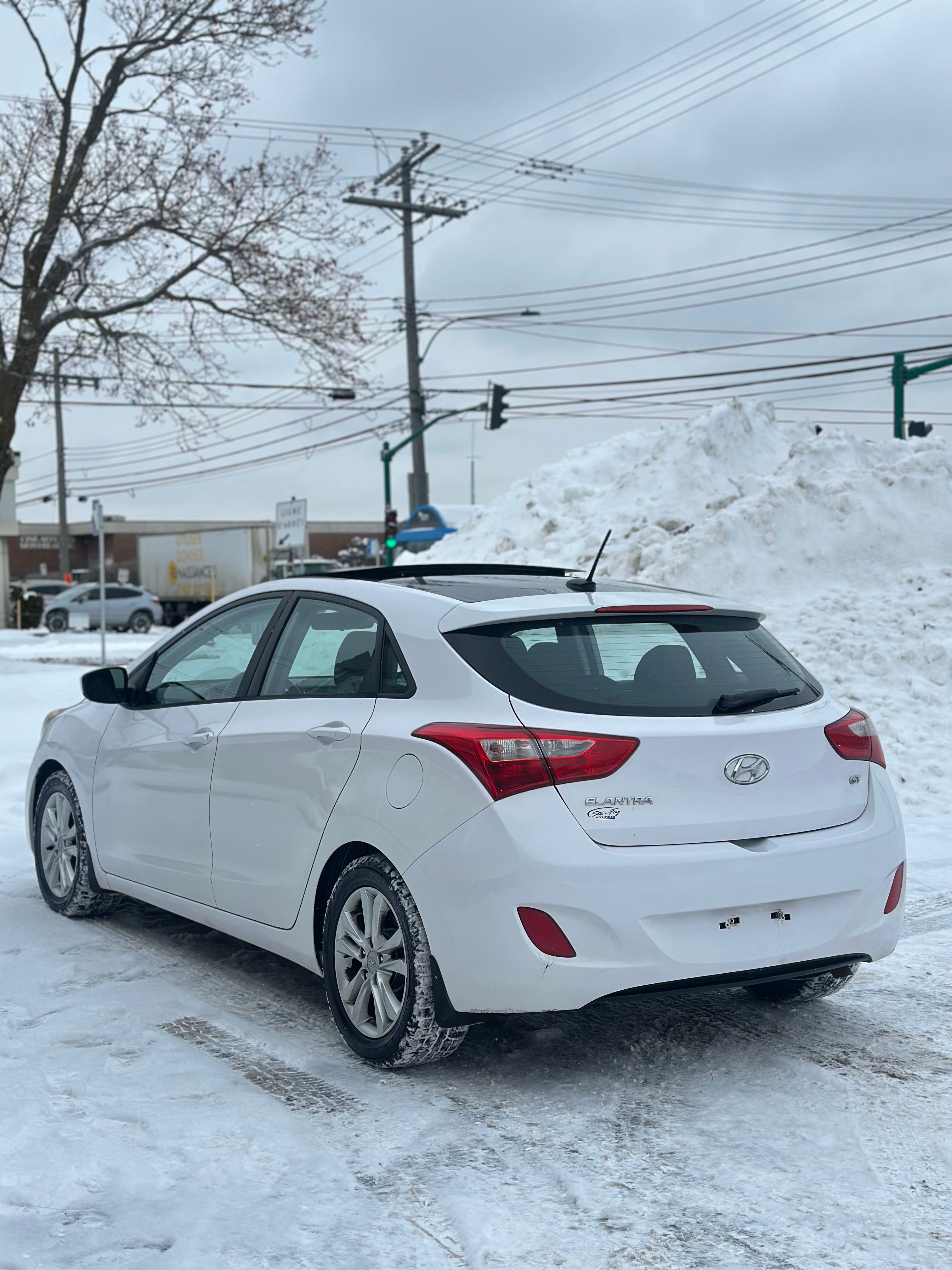 Hyundai Elantra GT 2014 - Image 6