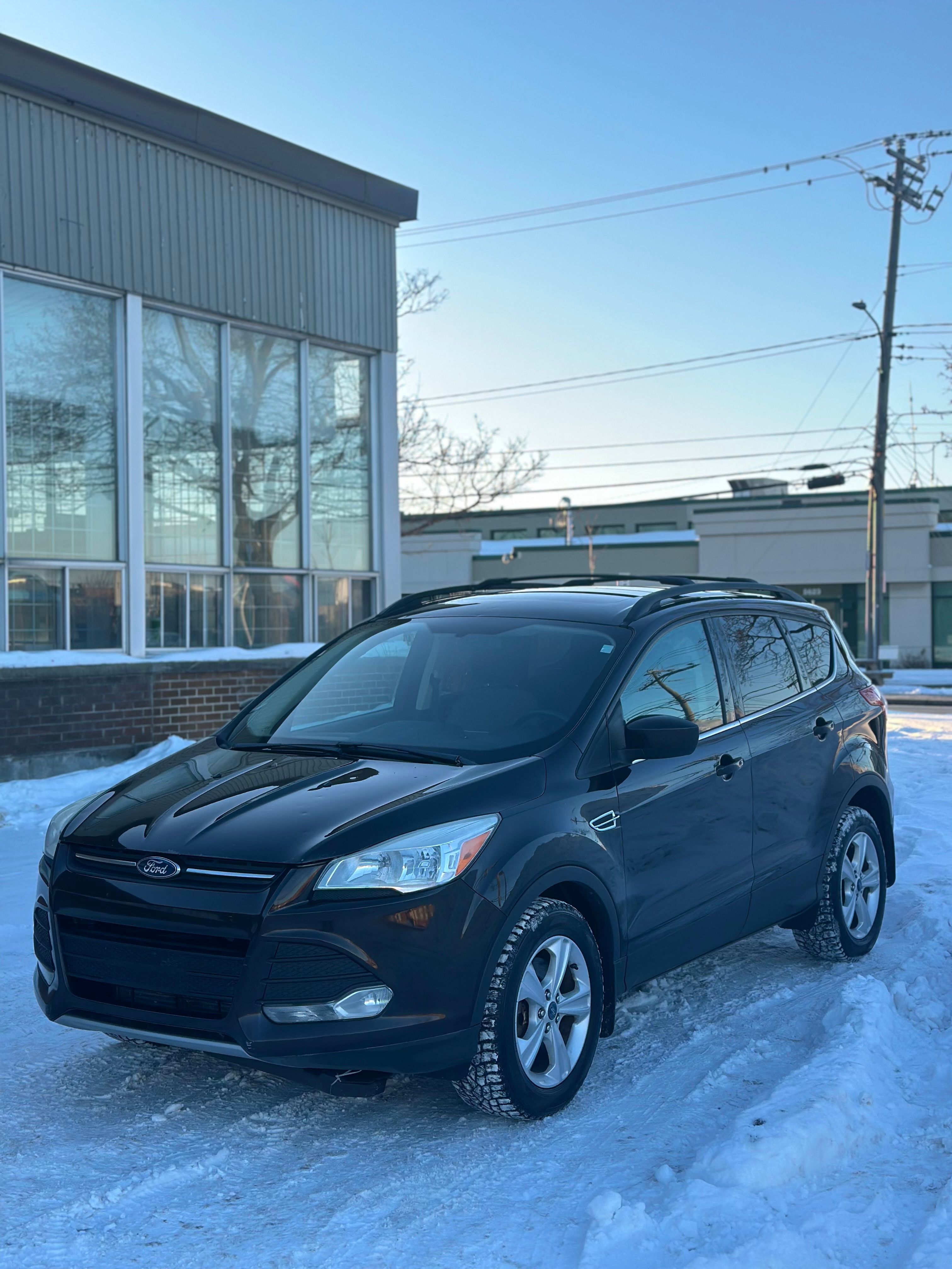 Ford Escape 2013 - Image 2