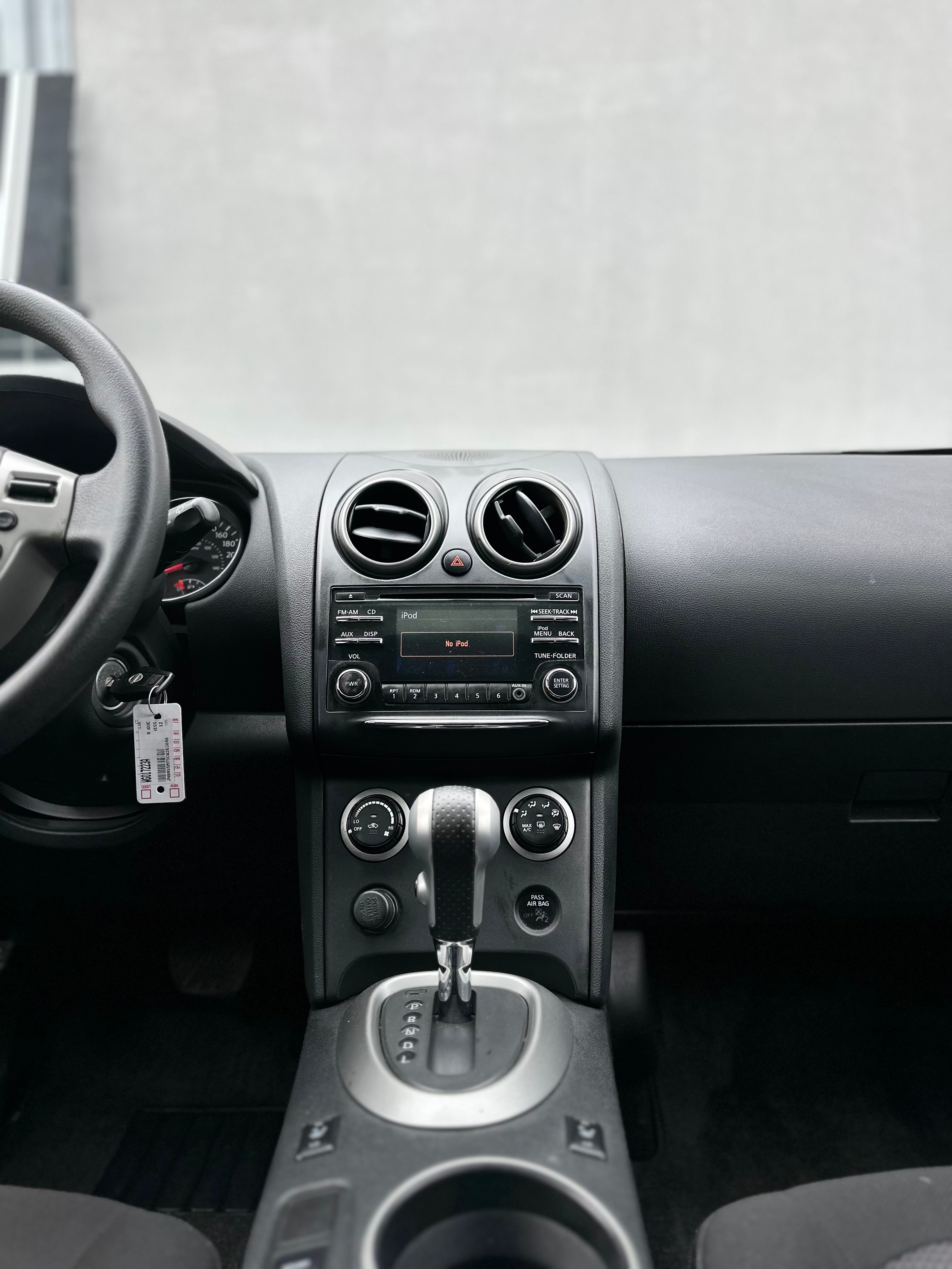 Nissan Rogue 2012 - Image 10