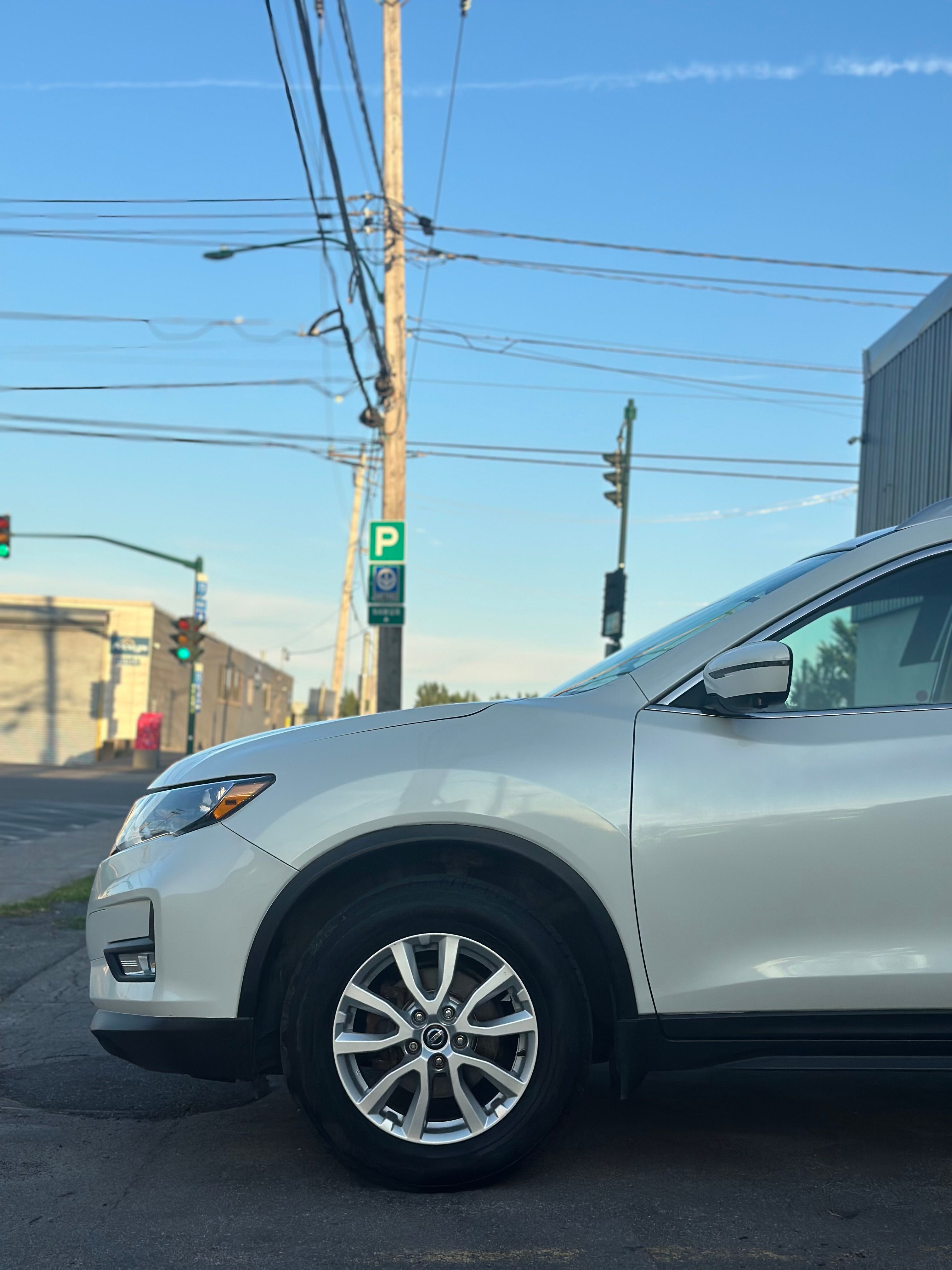 Nissan Rogue 2017 - Image 2