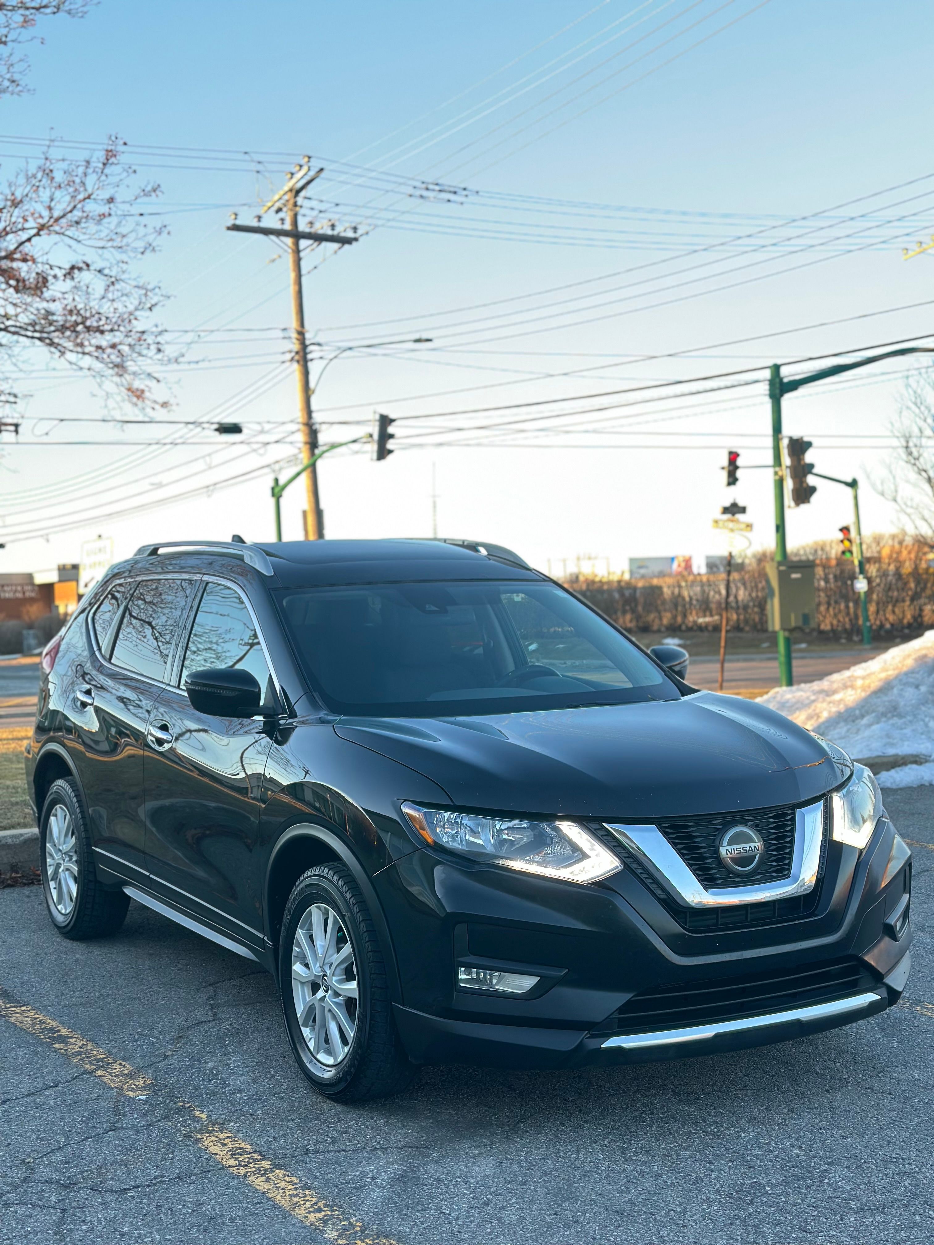 Nissan Rogue 2019 - Image 1