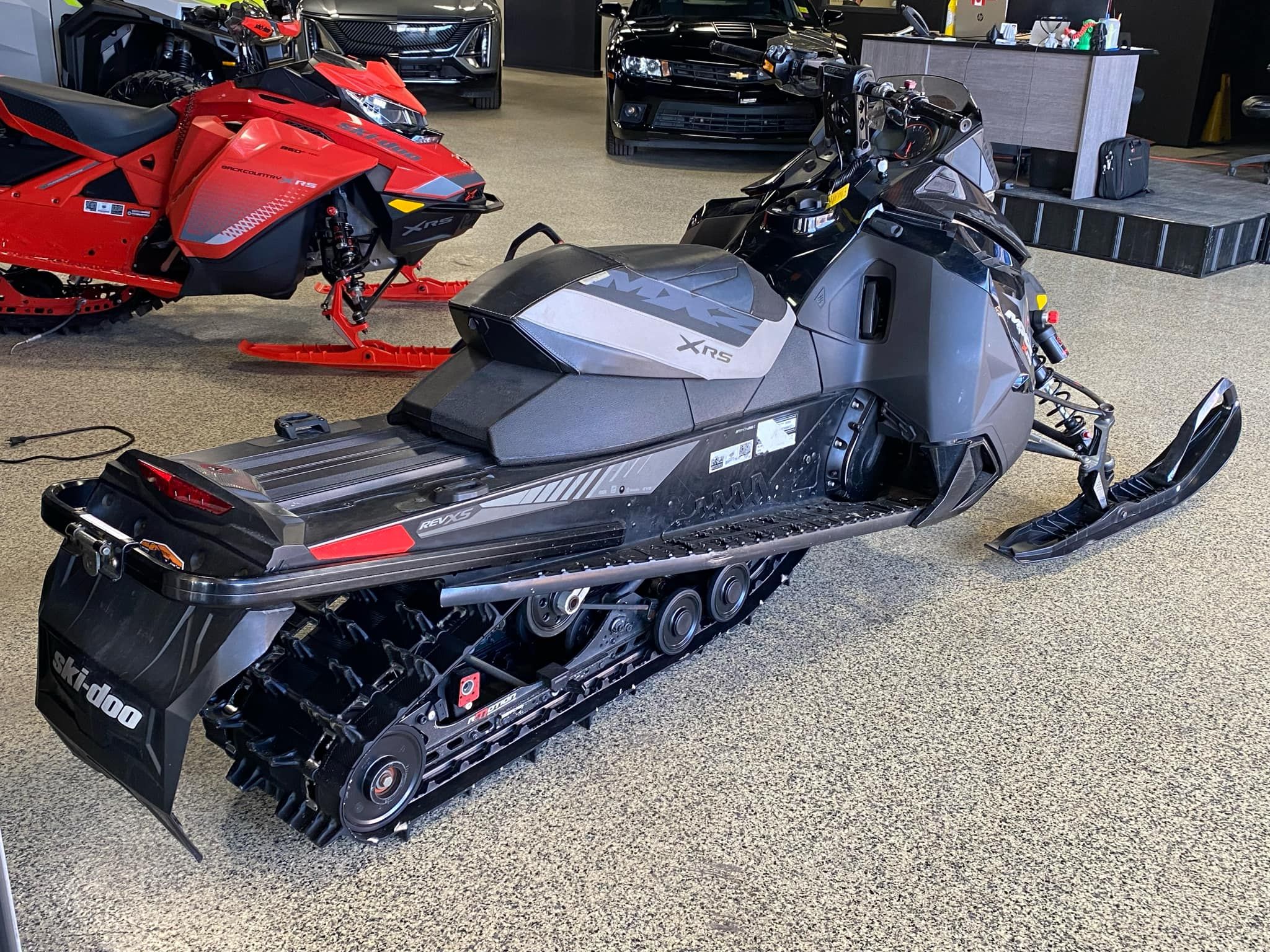 SKI-DOO Summit 600 X (REV) R 2017 - Image 5