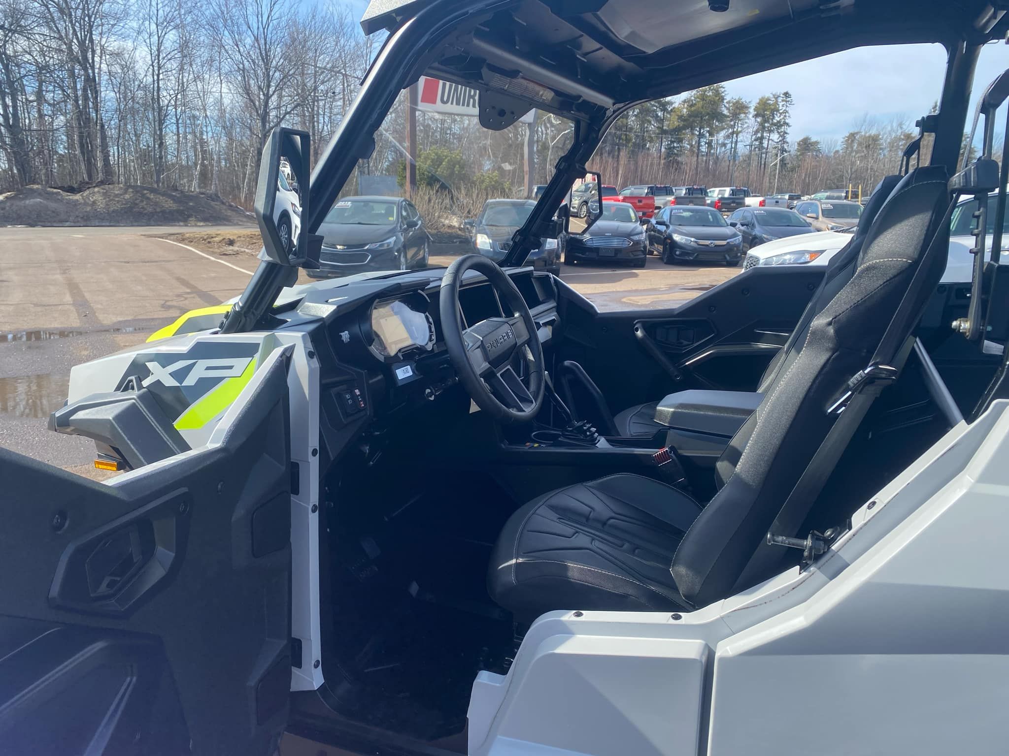 POLARIS General 1000 EPS Sport Gray 2024 - Image 11