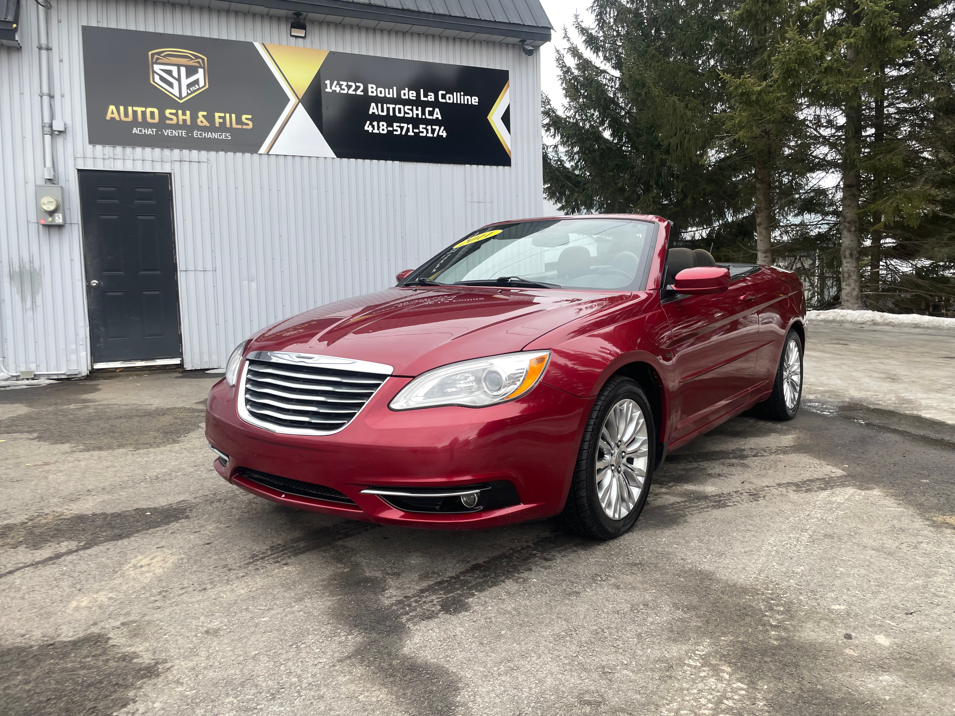 Chrysler 200 2011 - Image 13