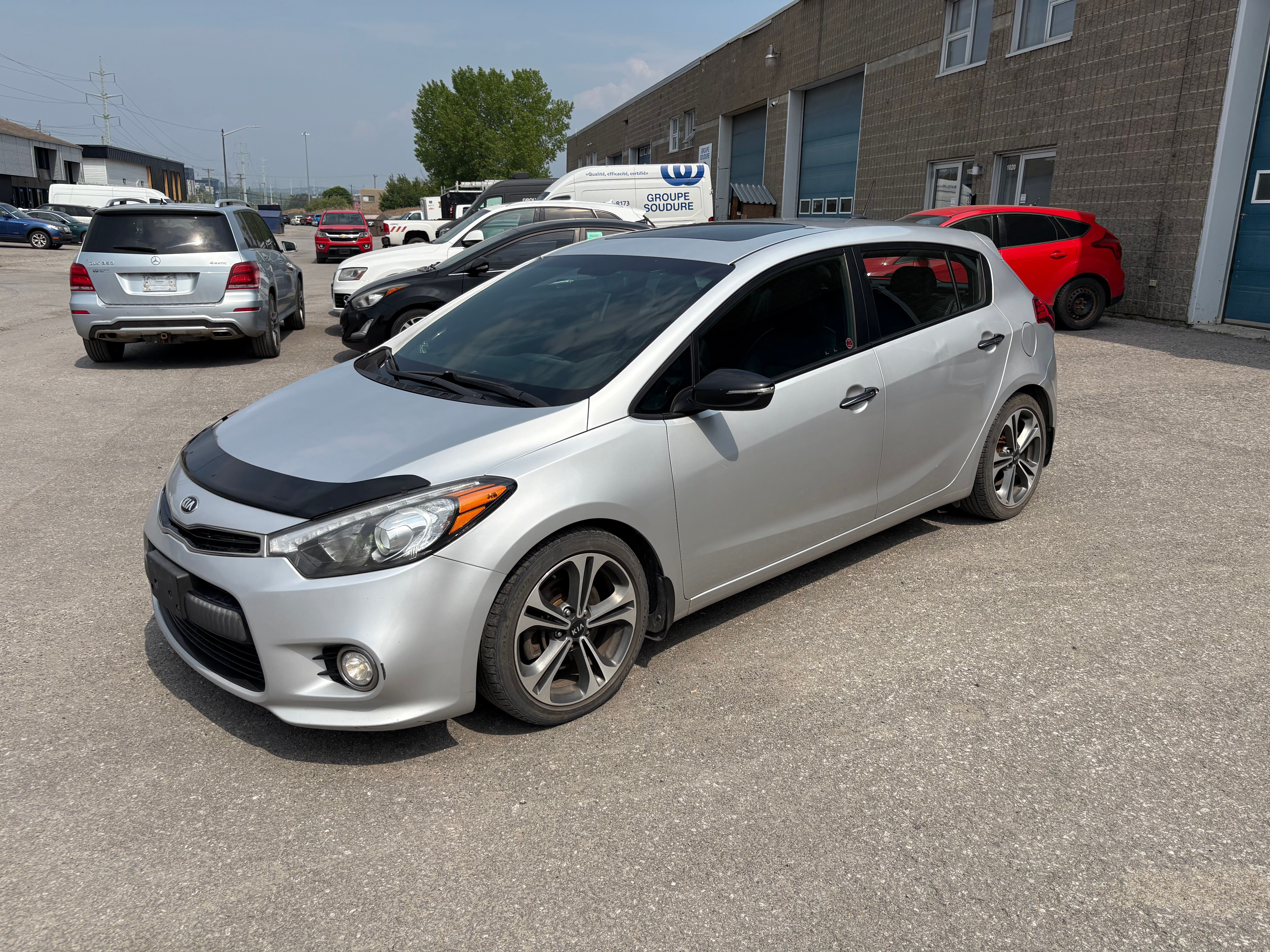 Kia Forte 5-Door 2016 - Image 1