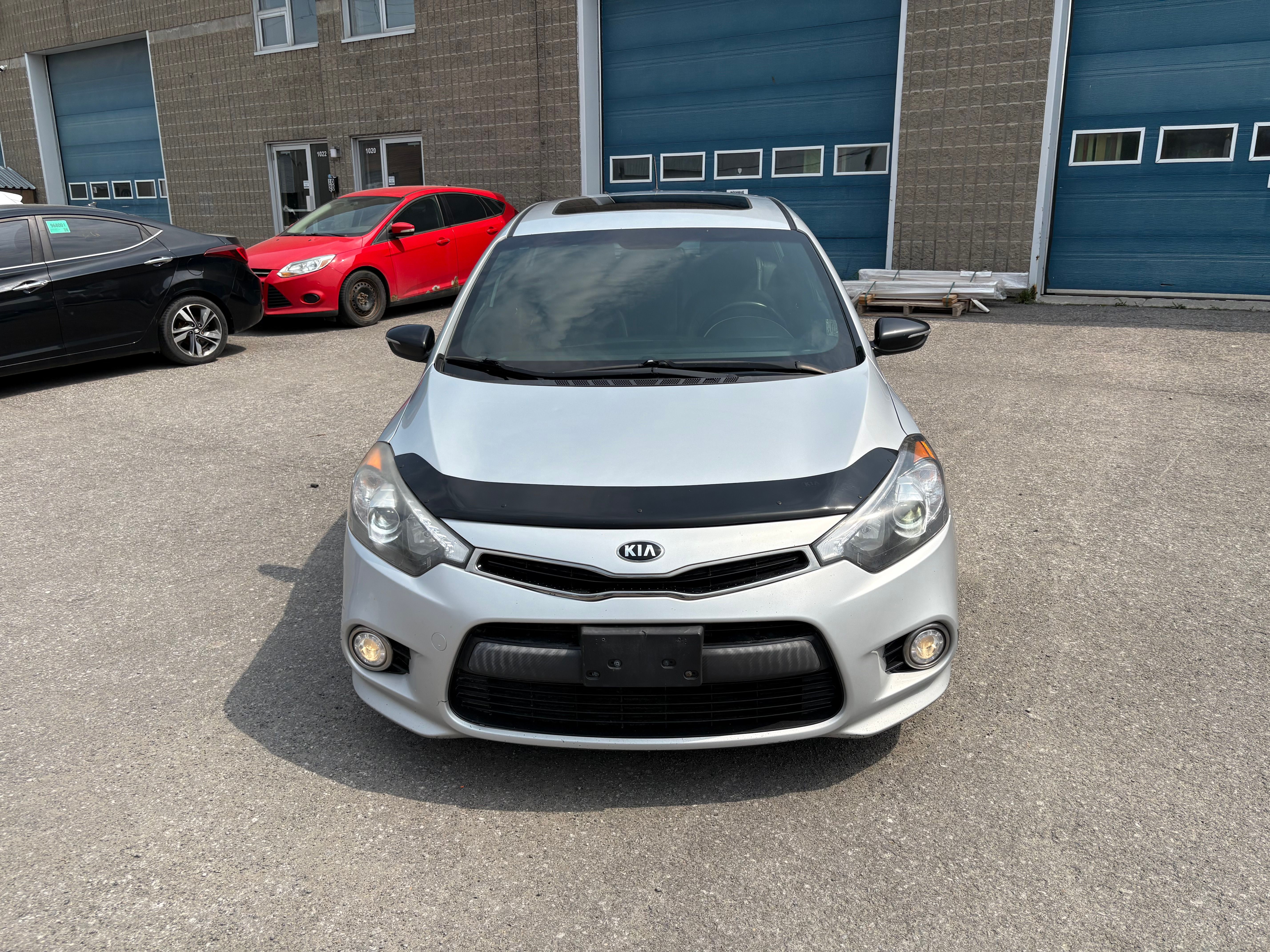 Kia Forte 5-Door 2016 - Image 2