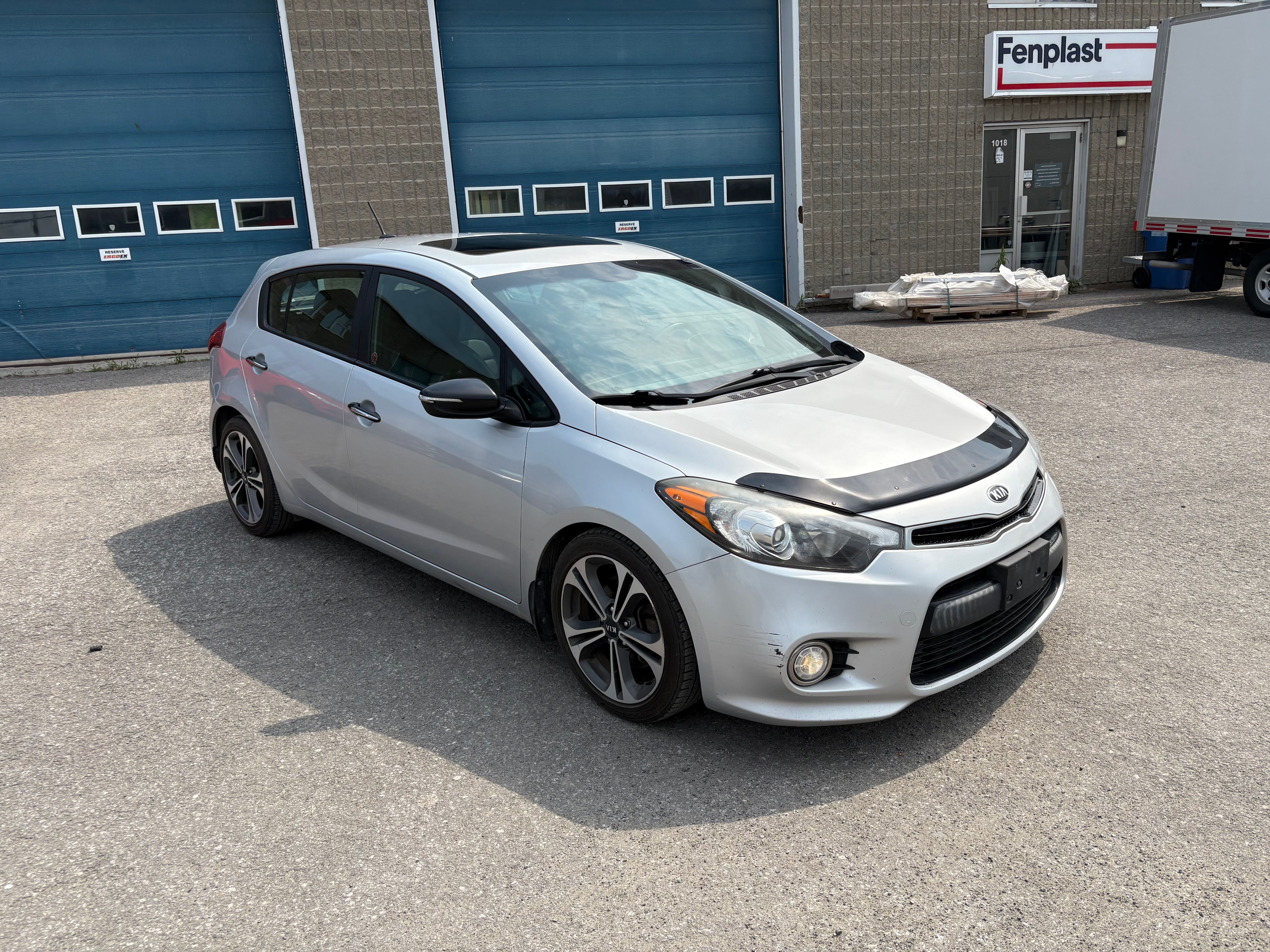 Kia Forte 5-Door 2016 - Image 3