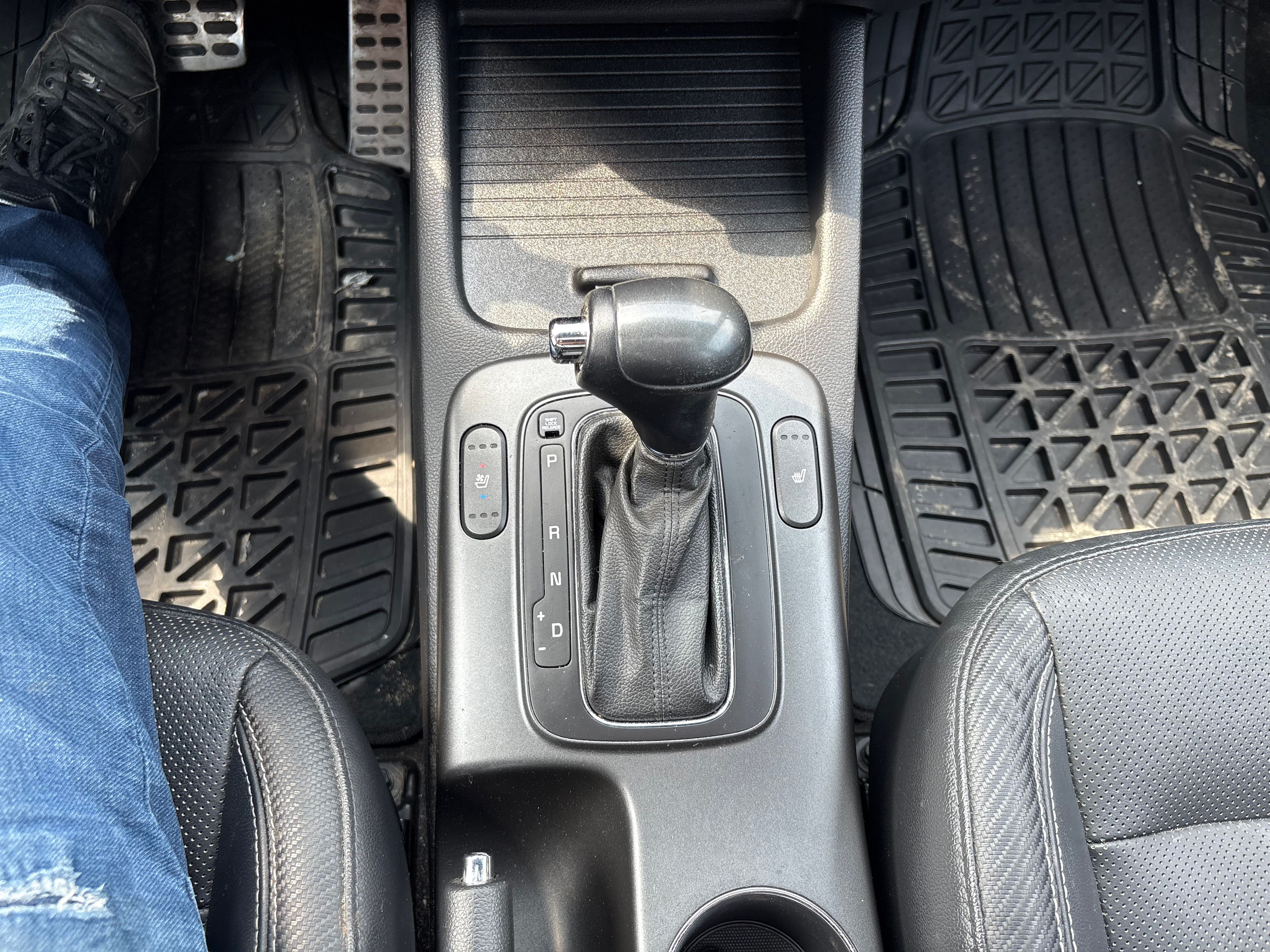 Kia Forte 5-Door 2016 - Image 15