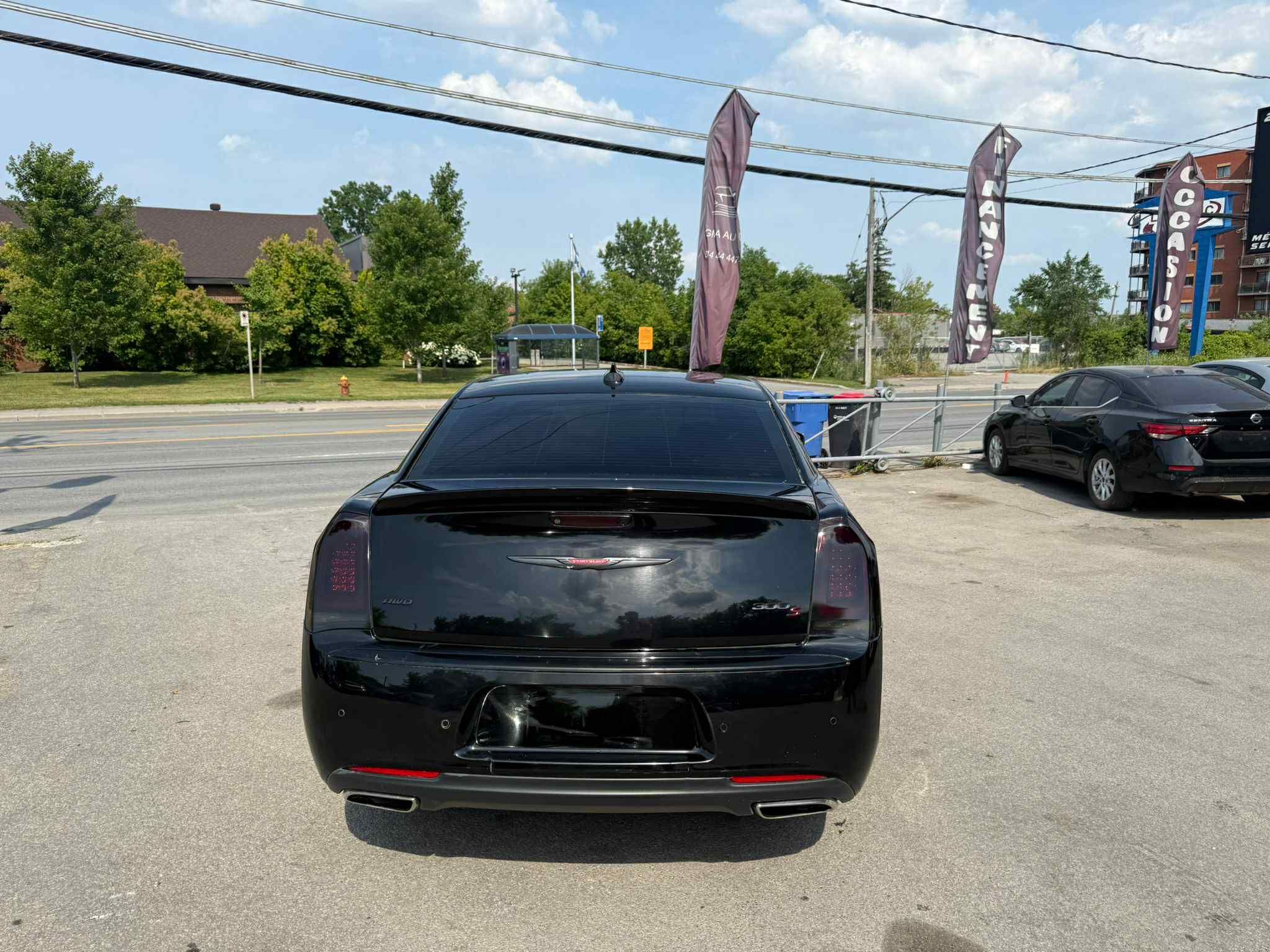 Chrysler 300 2021 - Image 7