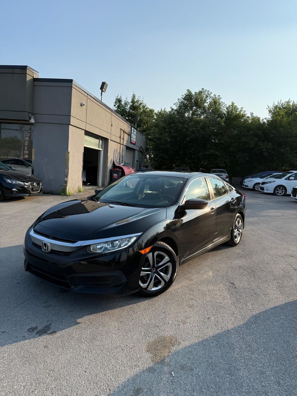 Honda Civic 2017 - Image 1