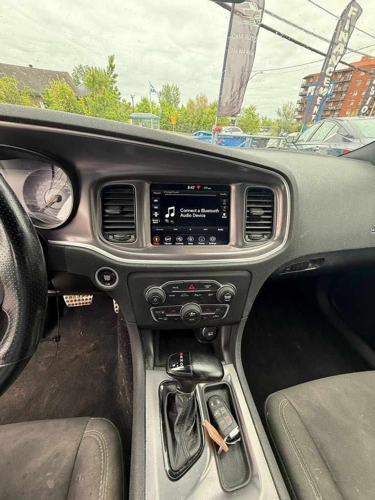 Dodge Charger 2021 - Image 12