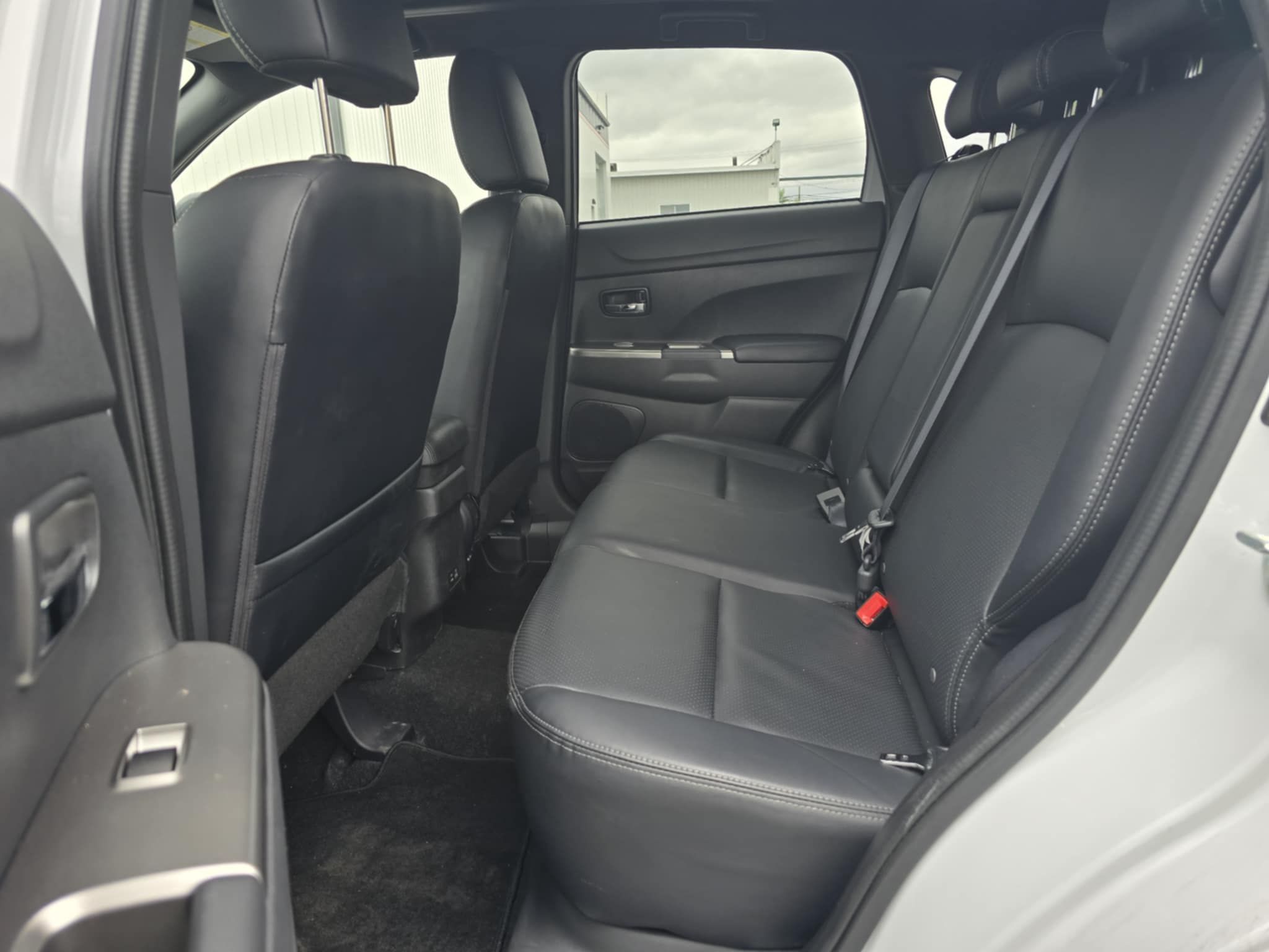 Mitsubishi RVR 2023 - Image 18