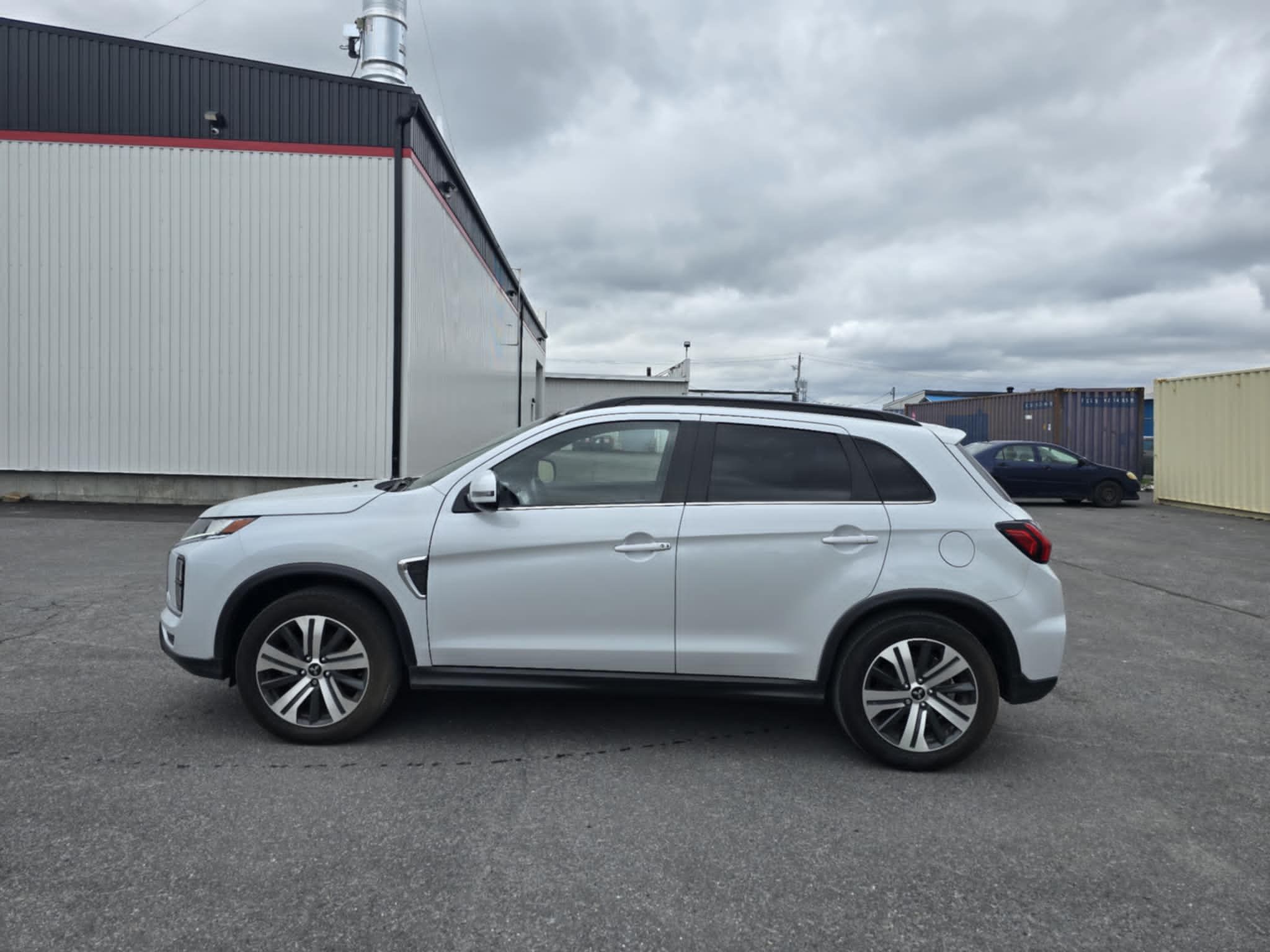 Mitsubishi RVR 2023 - Image 19